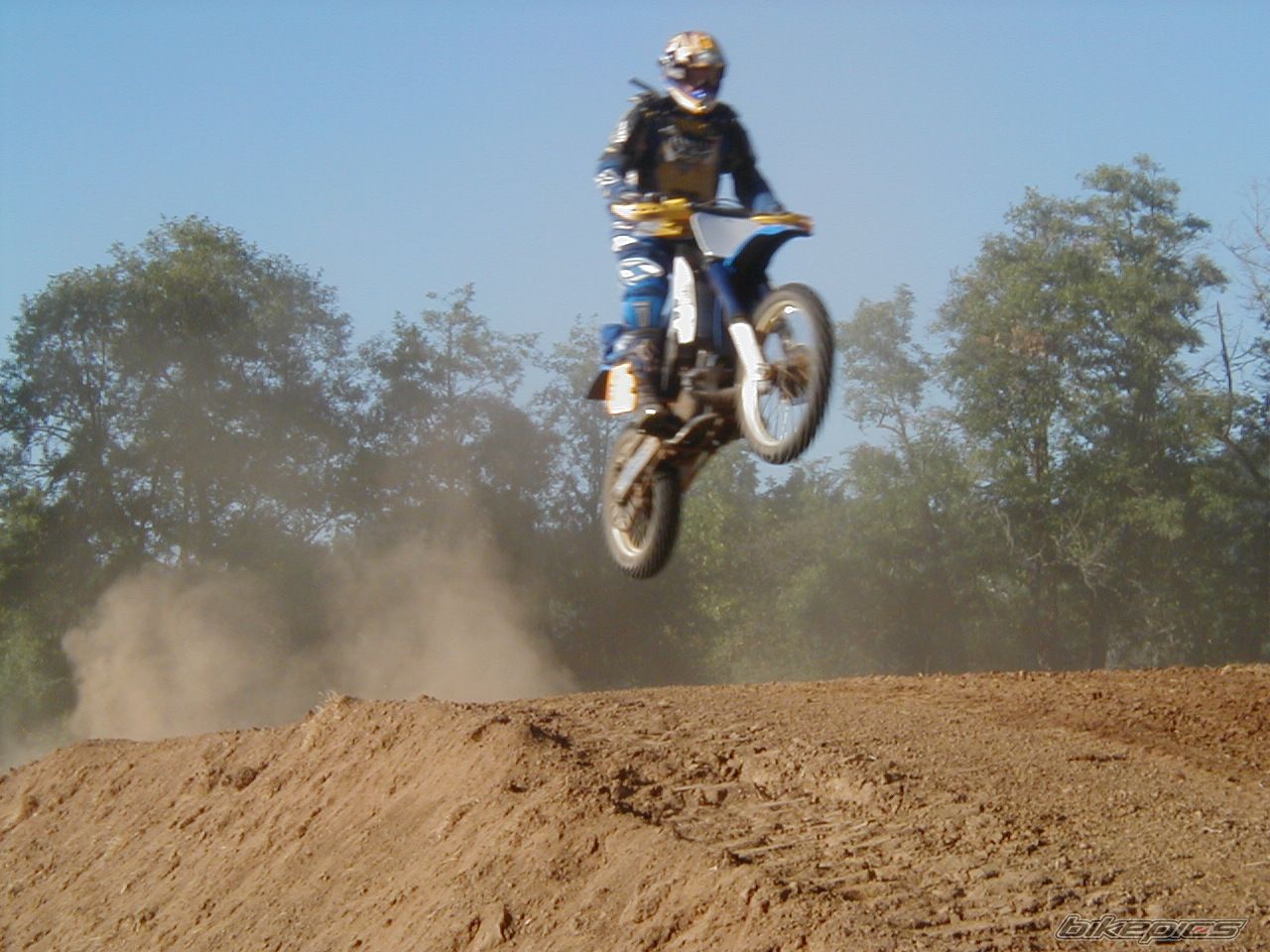 Photo 2343930