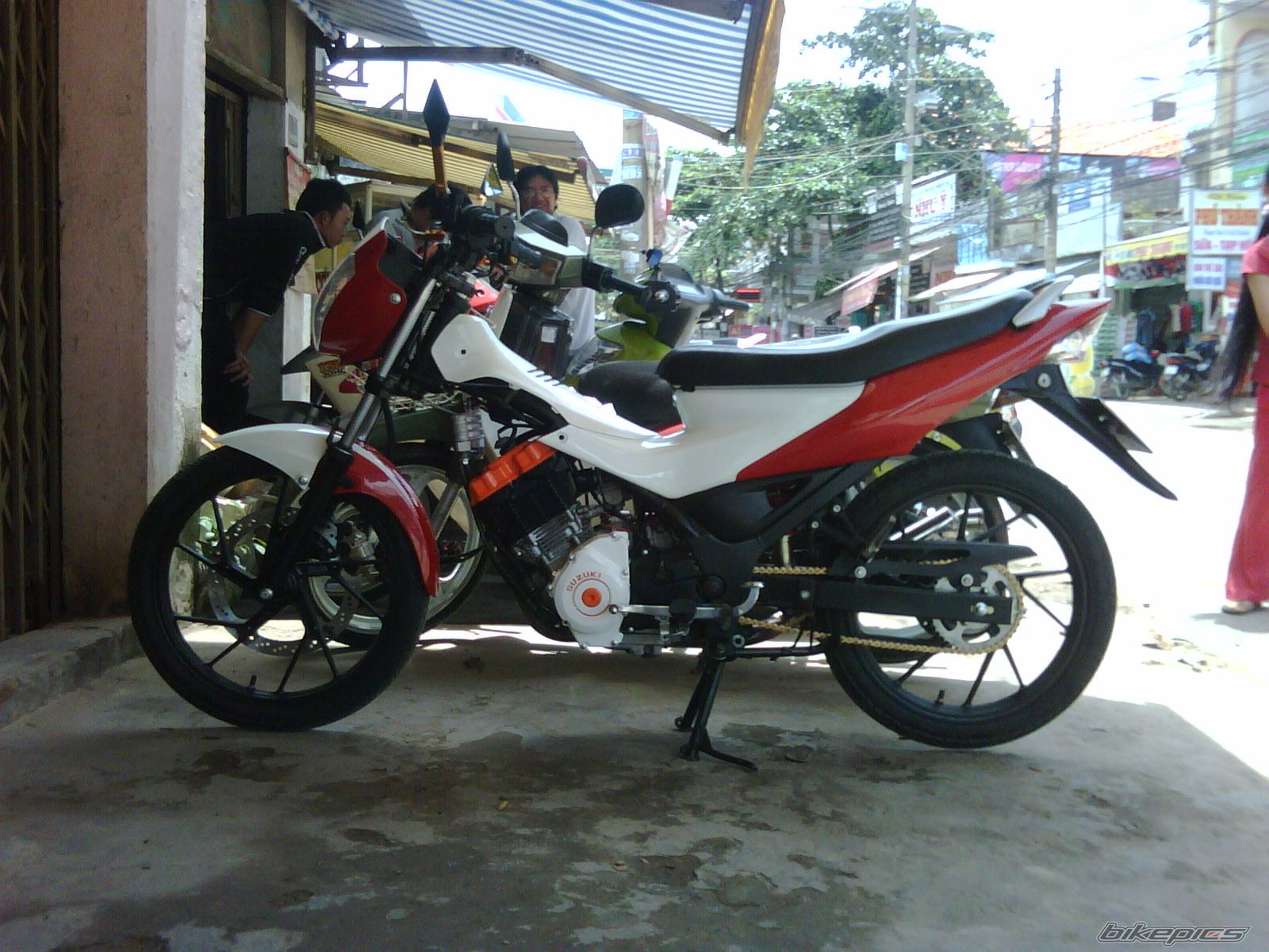 Photo 2343939