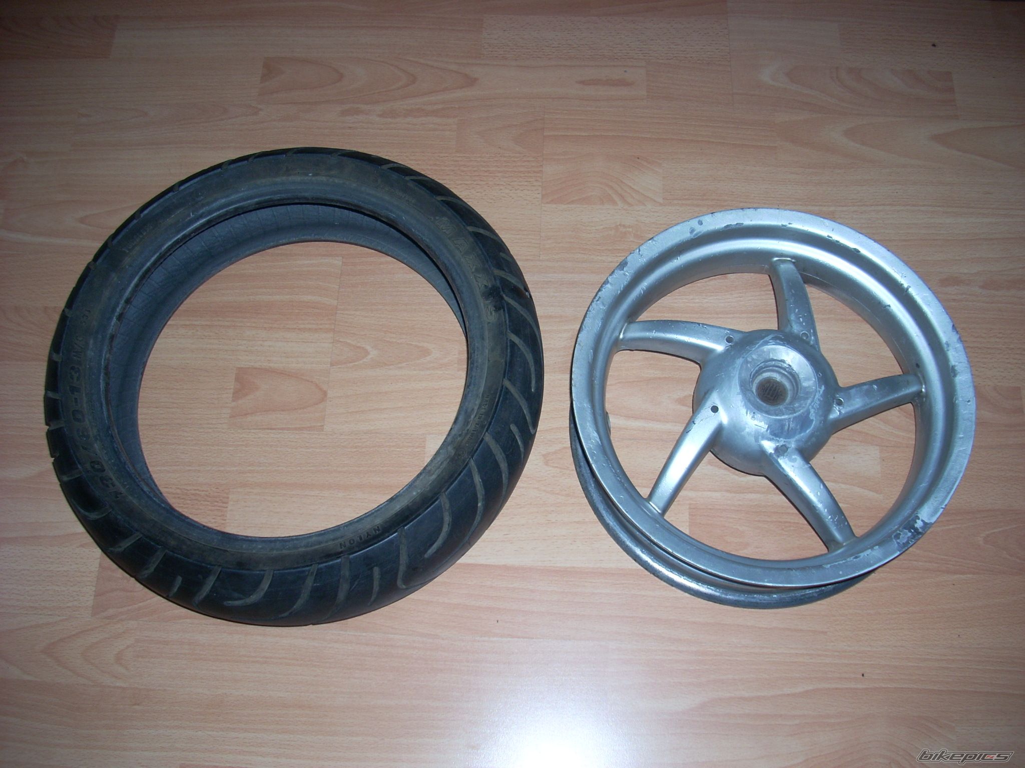 Photo 2344079