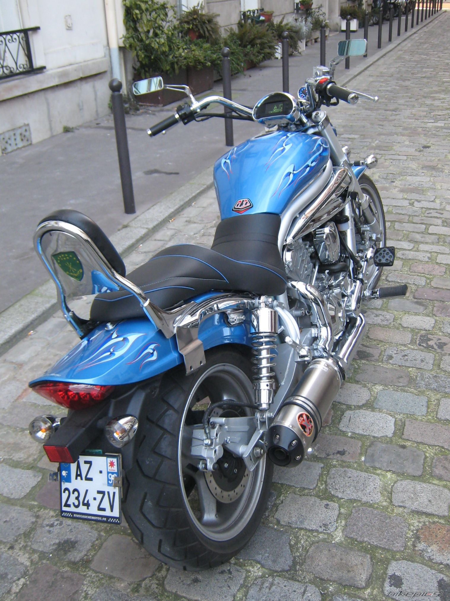 Photo 2344174