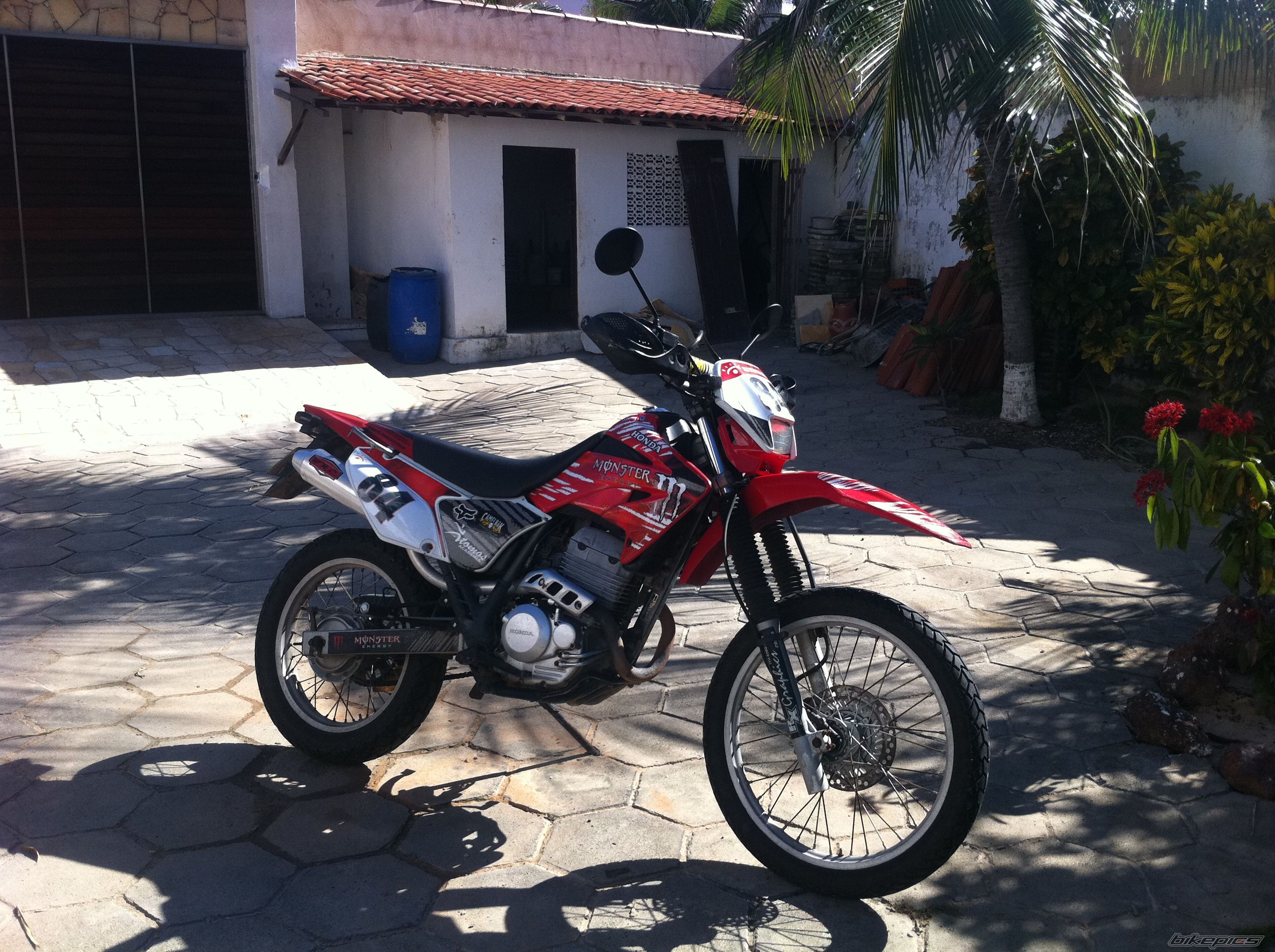 Photo 2344217
