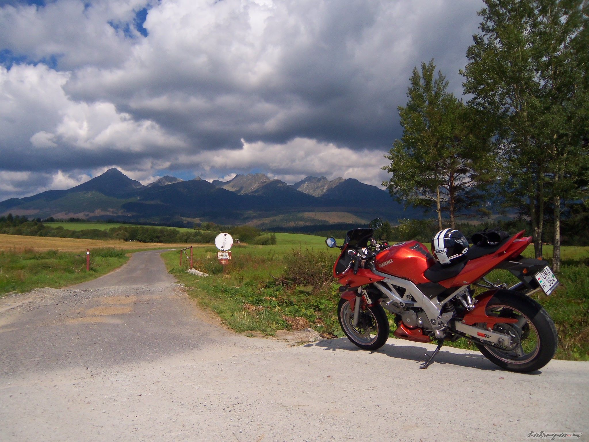 Photo 2344379