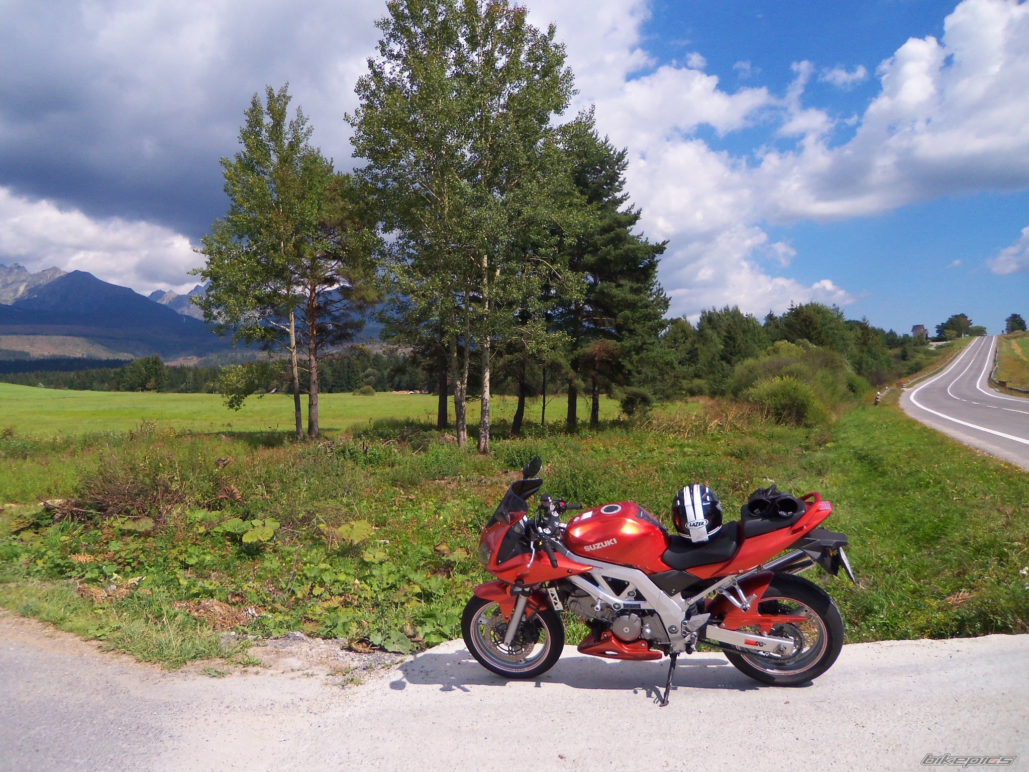 Photo 2344380