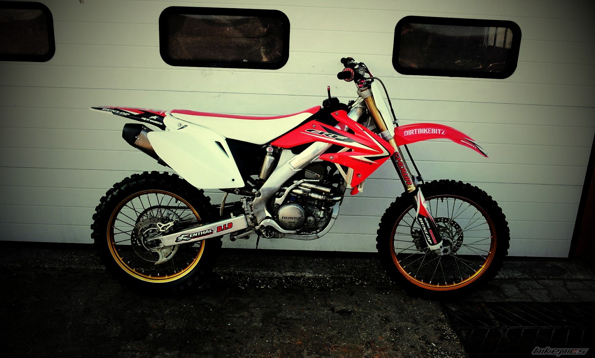 Photo 2344493