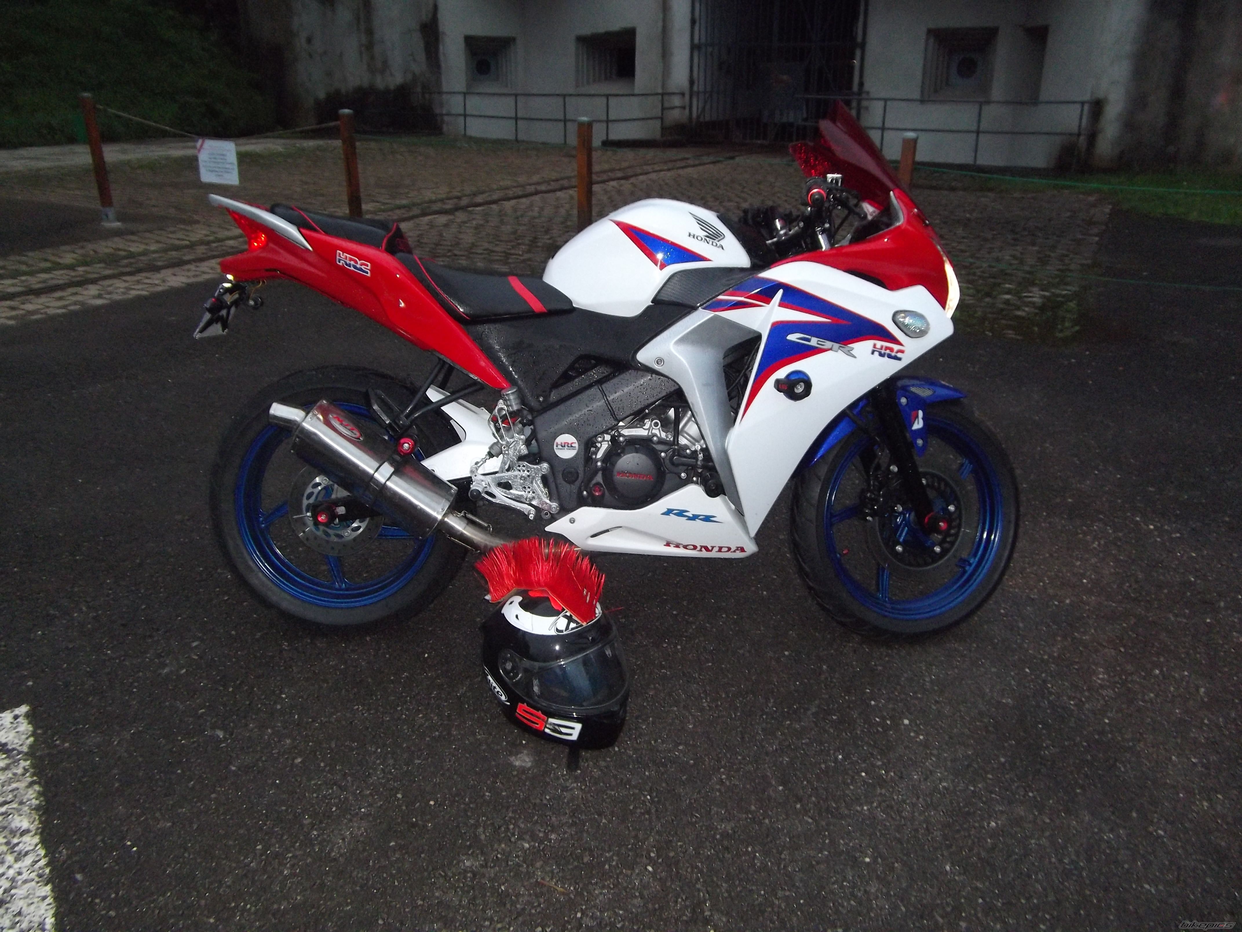Photo 2344622