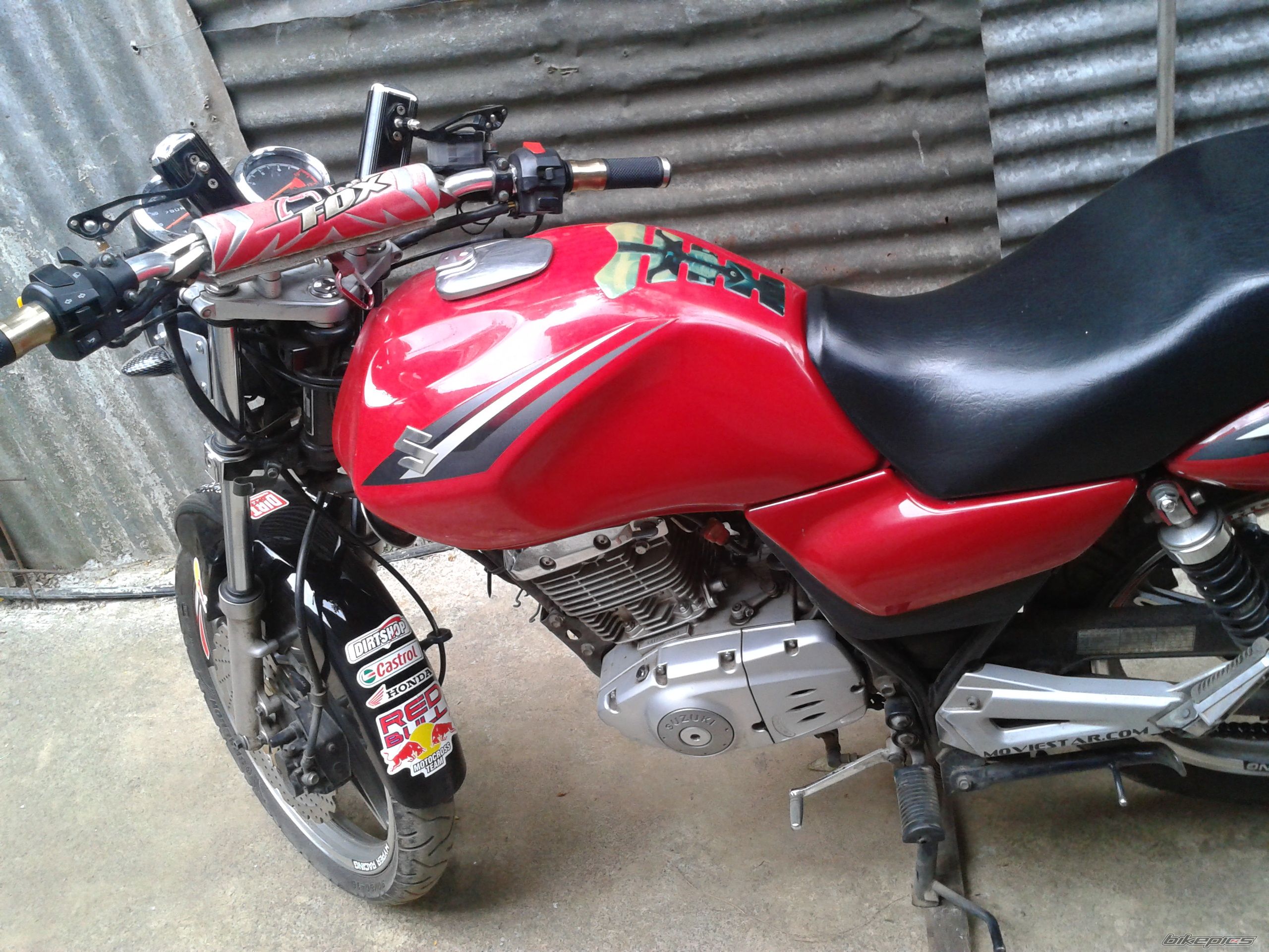 Photo 2344838