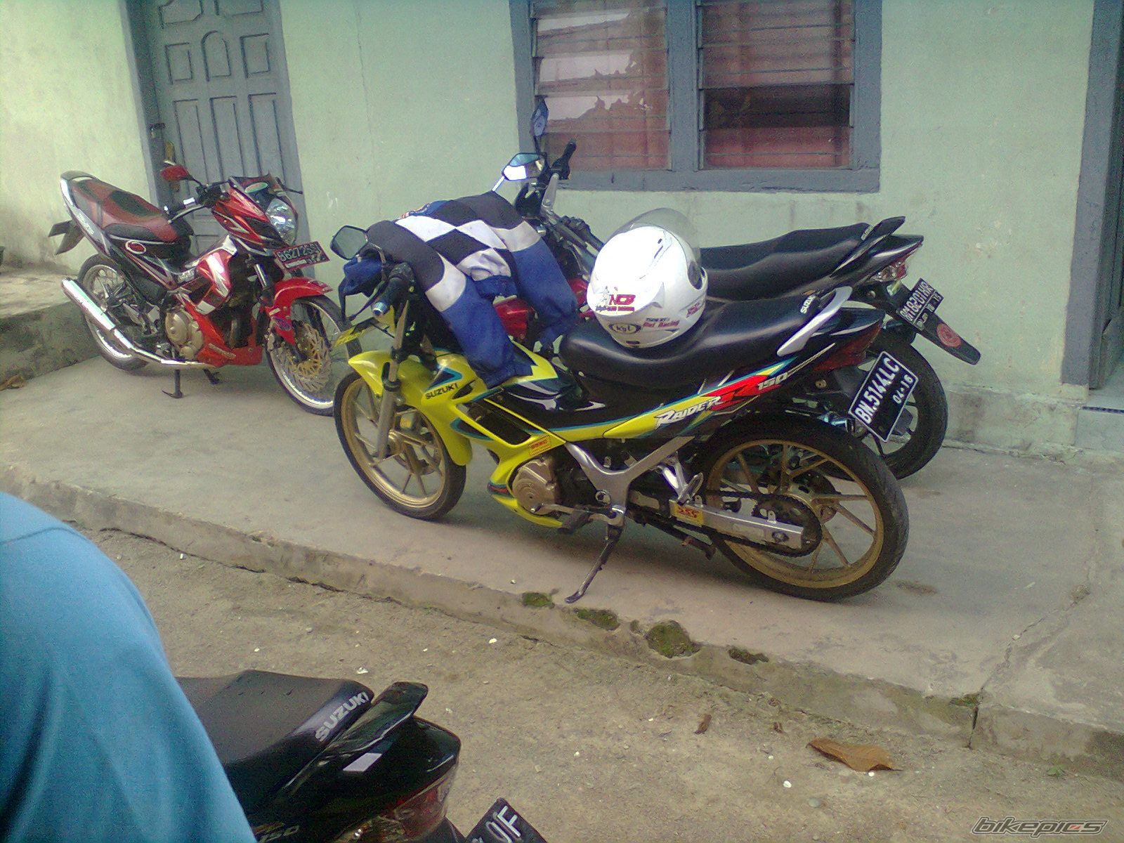 Photo 2345356