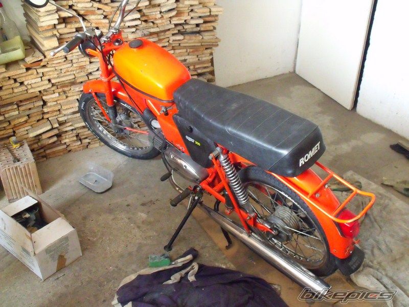 Photo 2346037