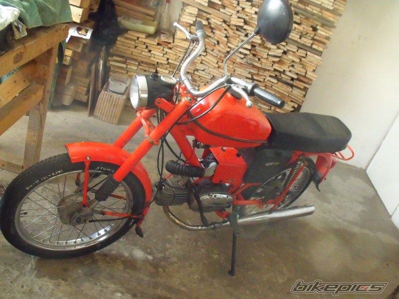 Photo 2346044