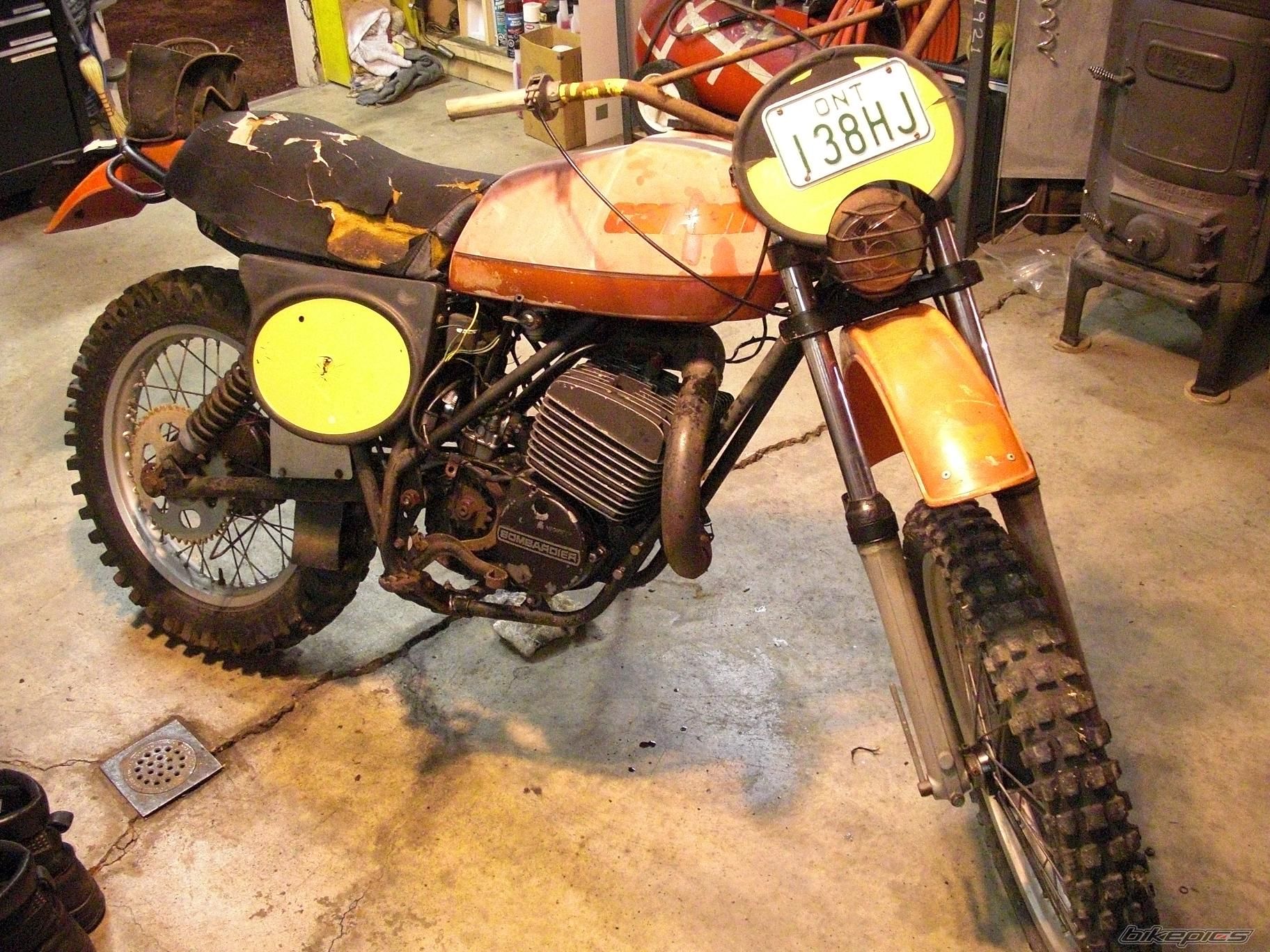 Photo 2346178