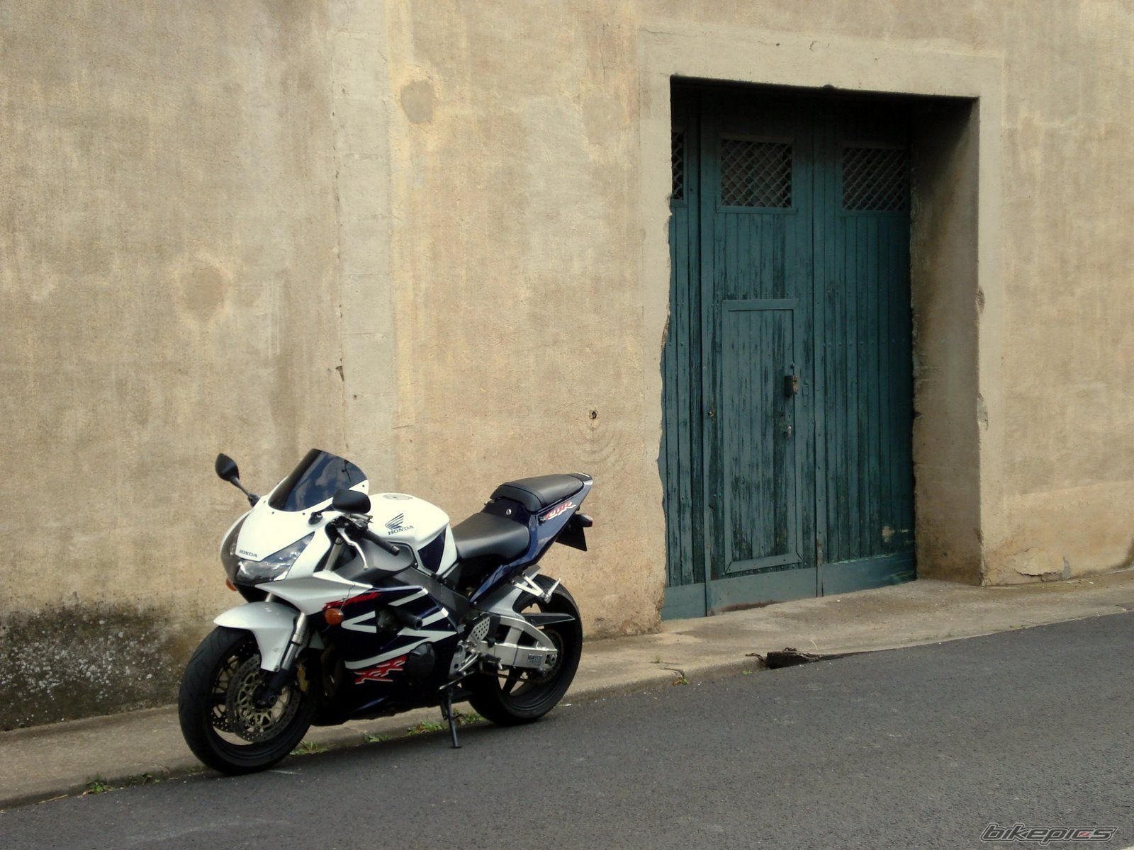 Photo 2346241