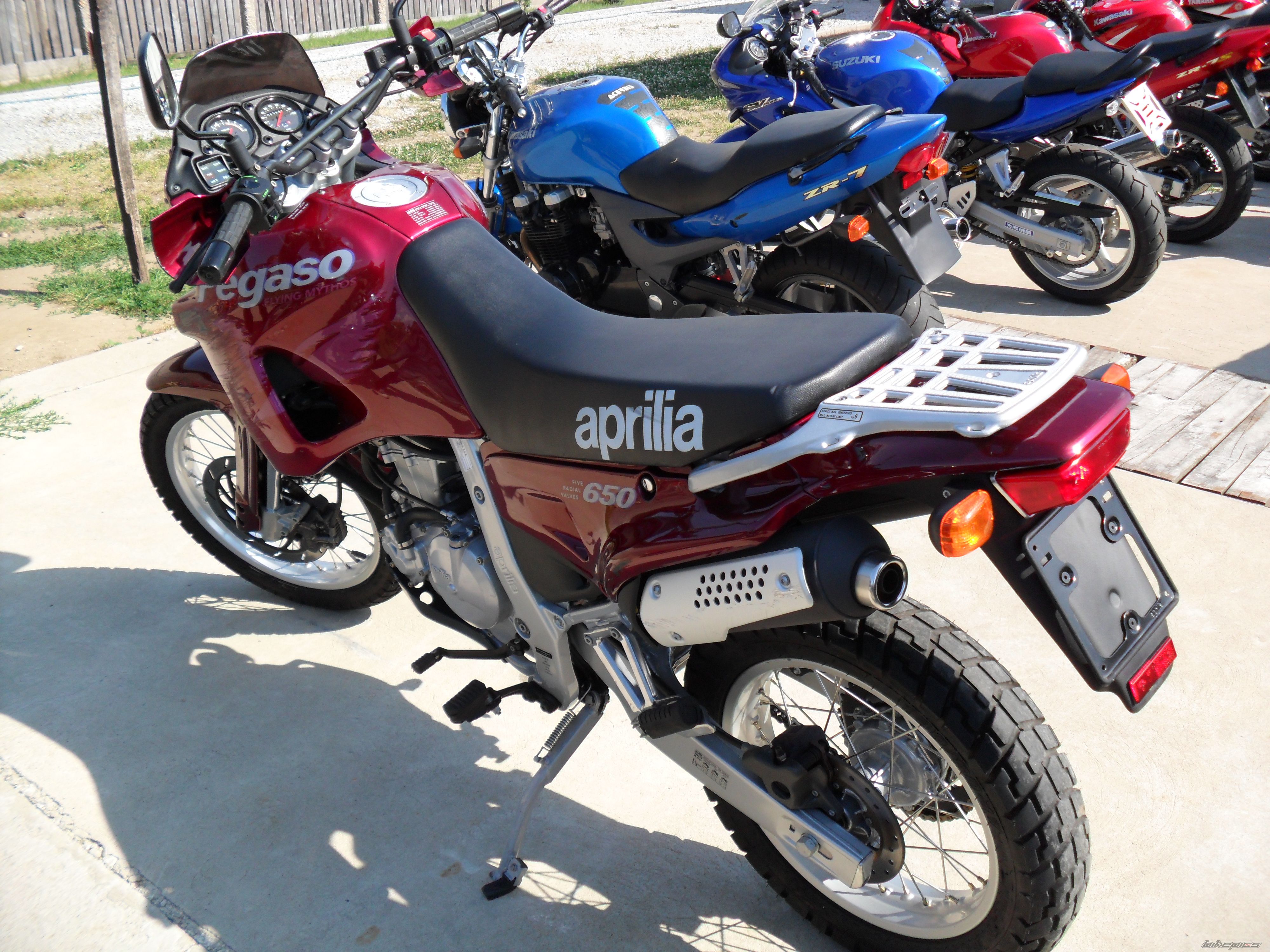 Photo 2346282