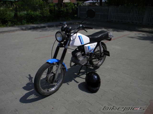 Photo 2346329