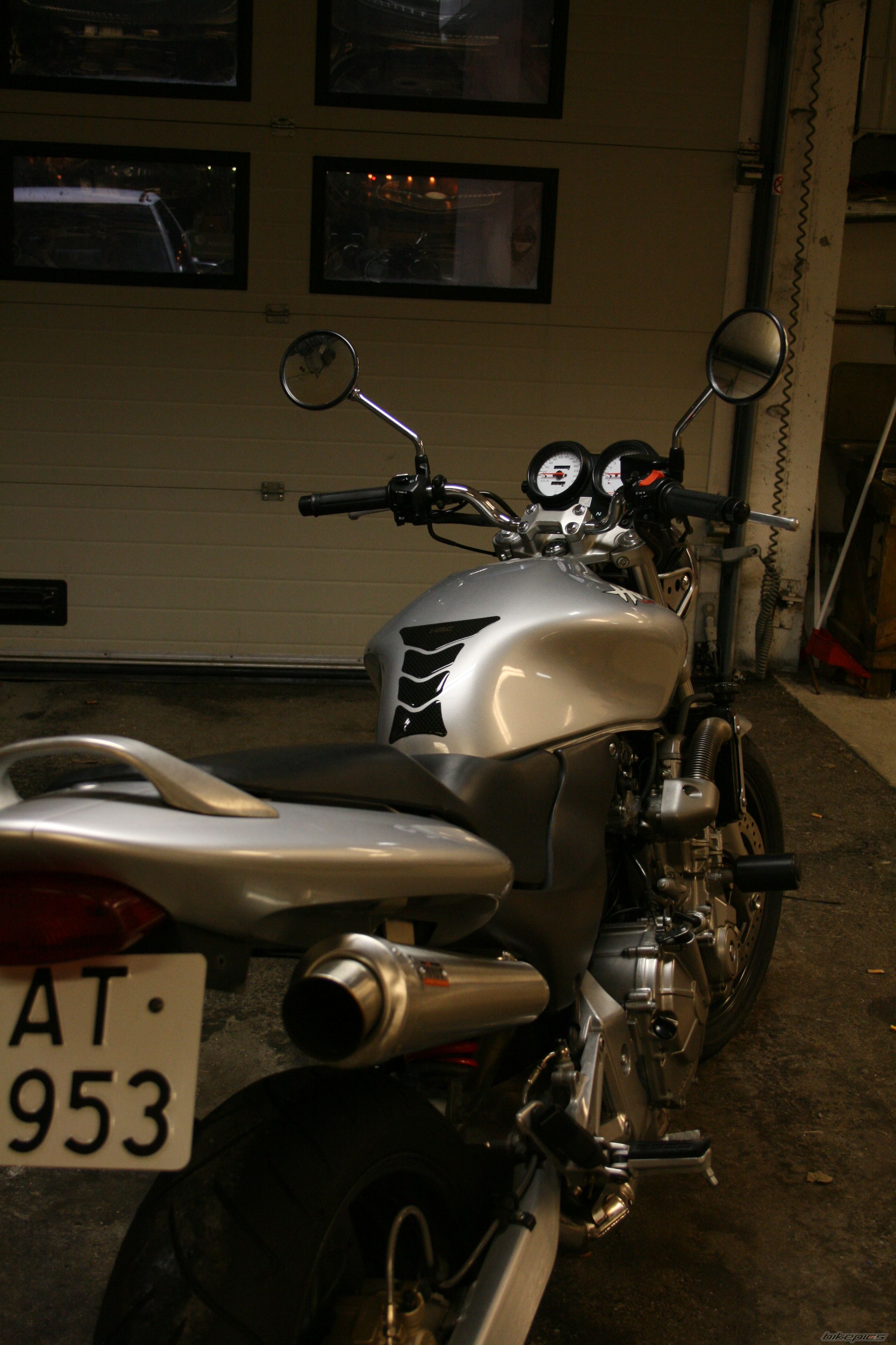 Photo 2346359