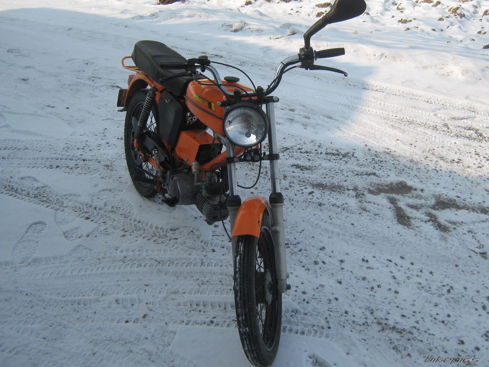 Photo 2346610