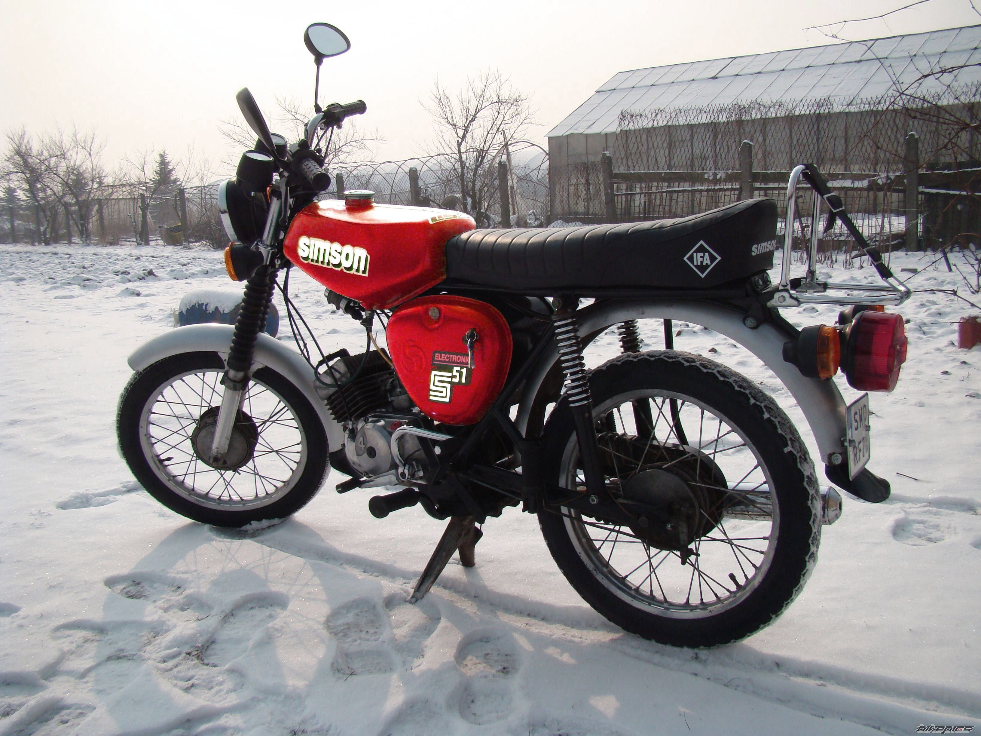 Photo 2346758