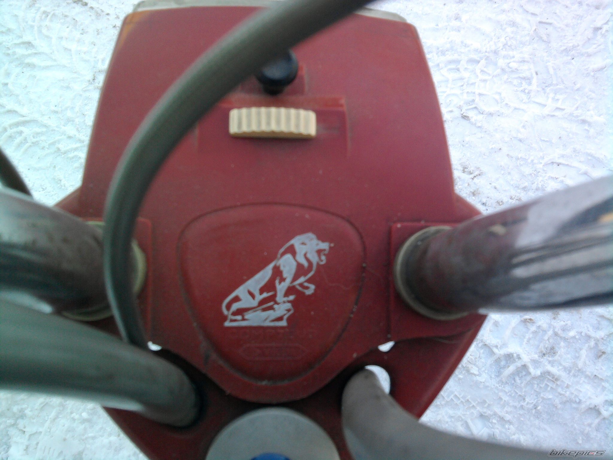 Photo 2346881