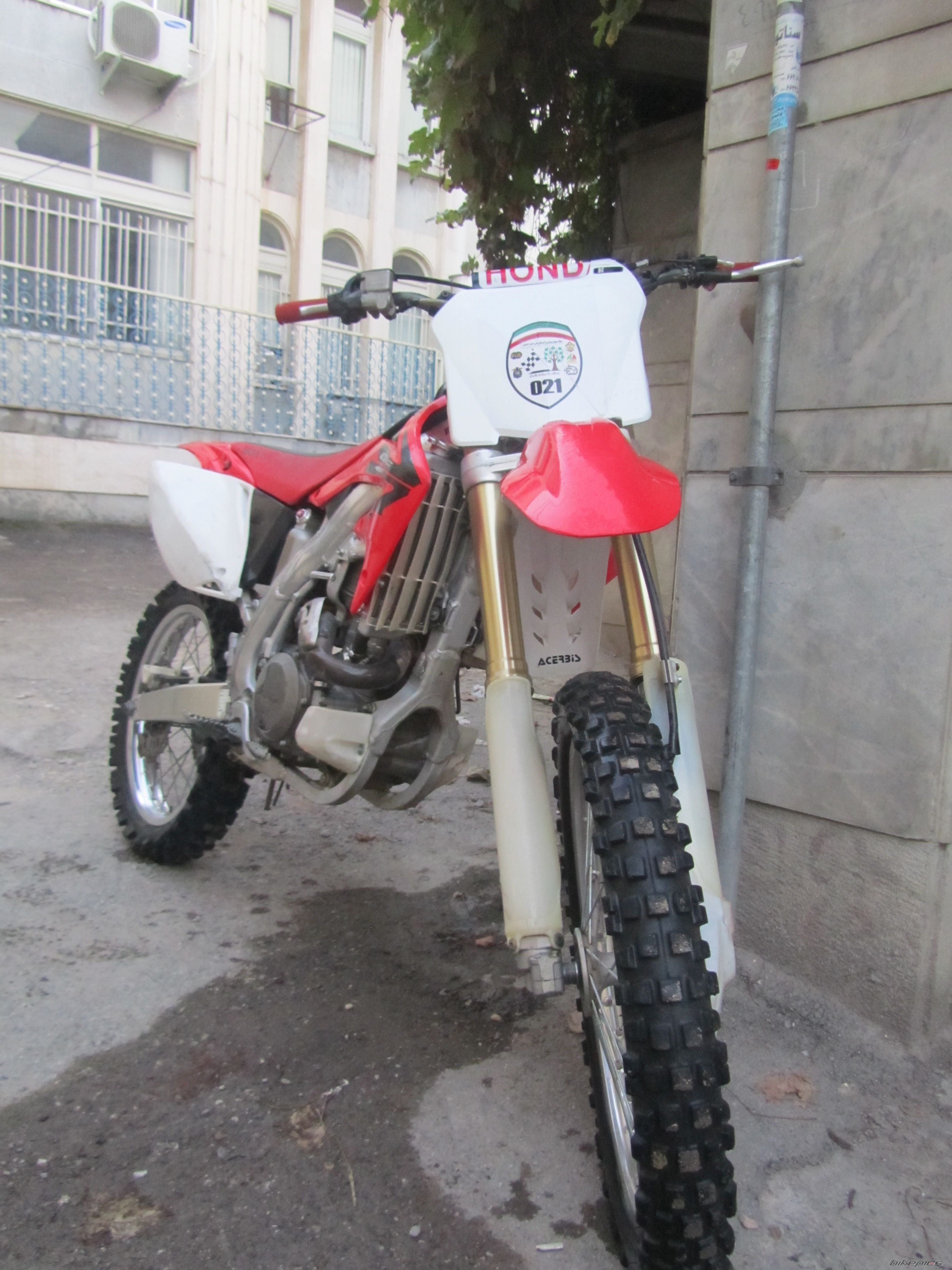 Photo 2346990