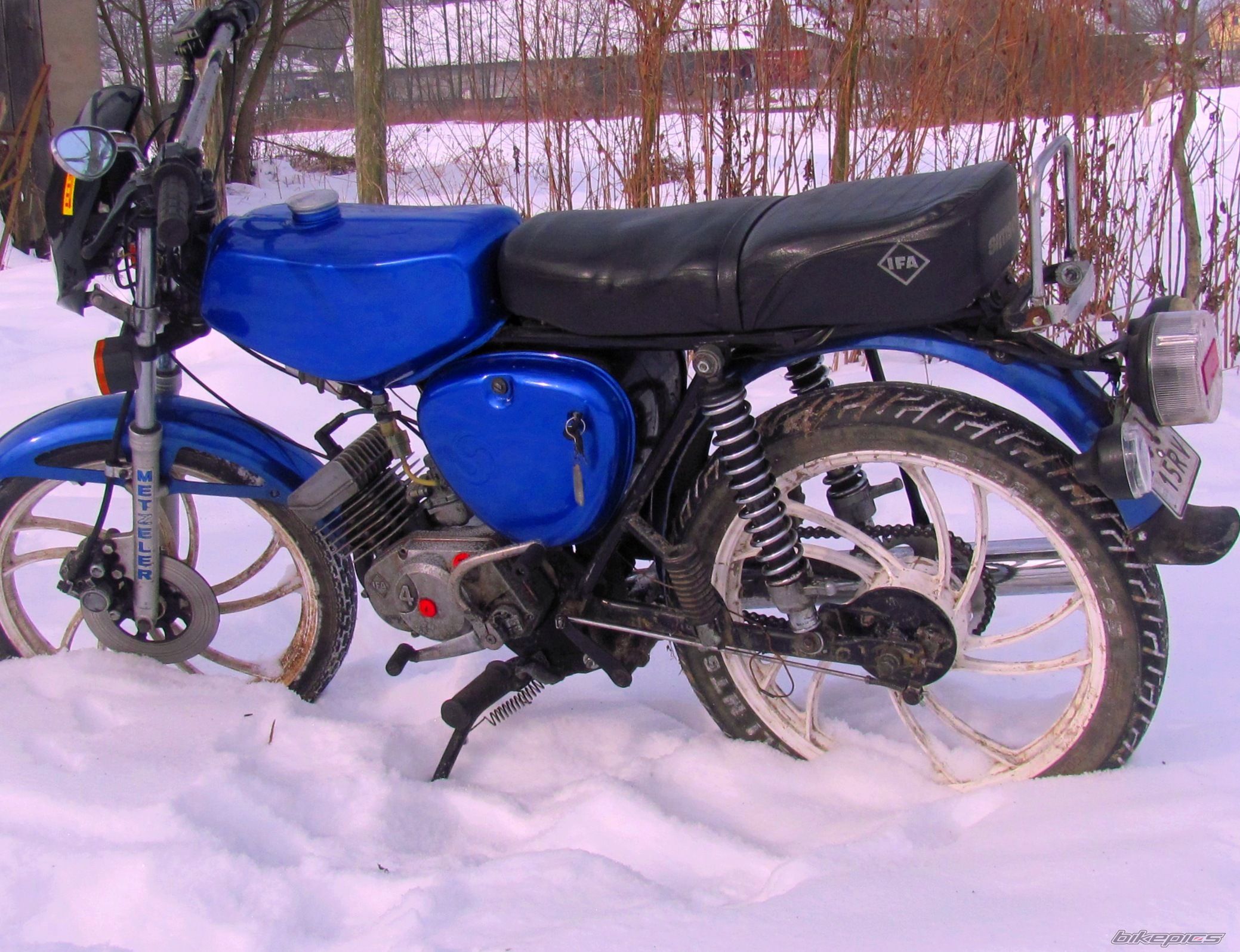 Photo 2347372