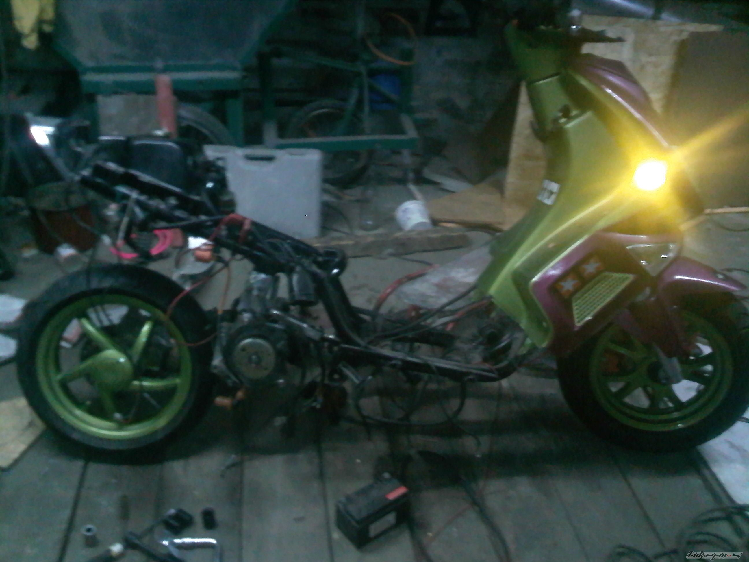 Photo 2347776