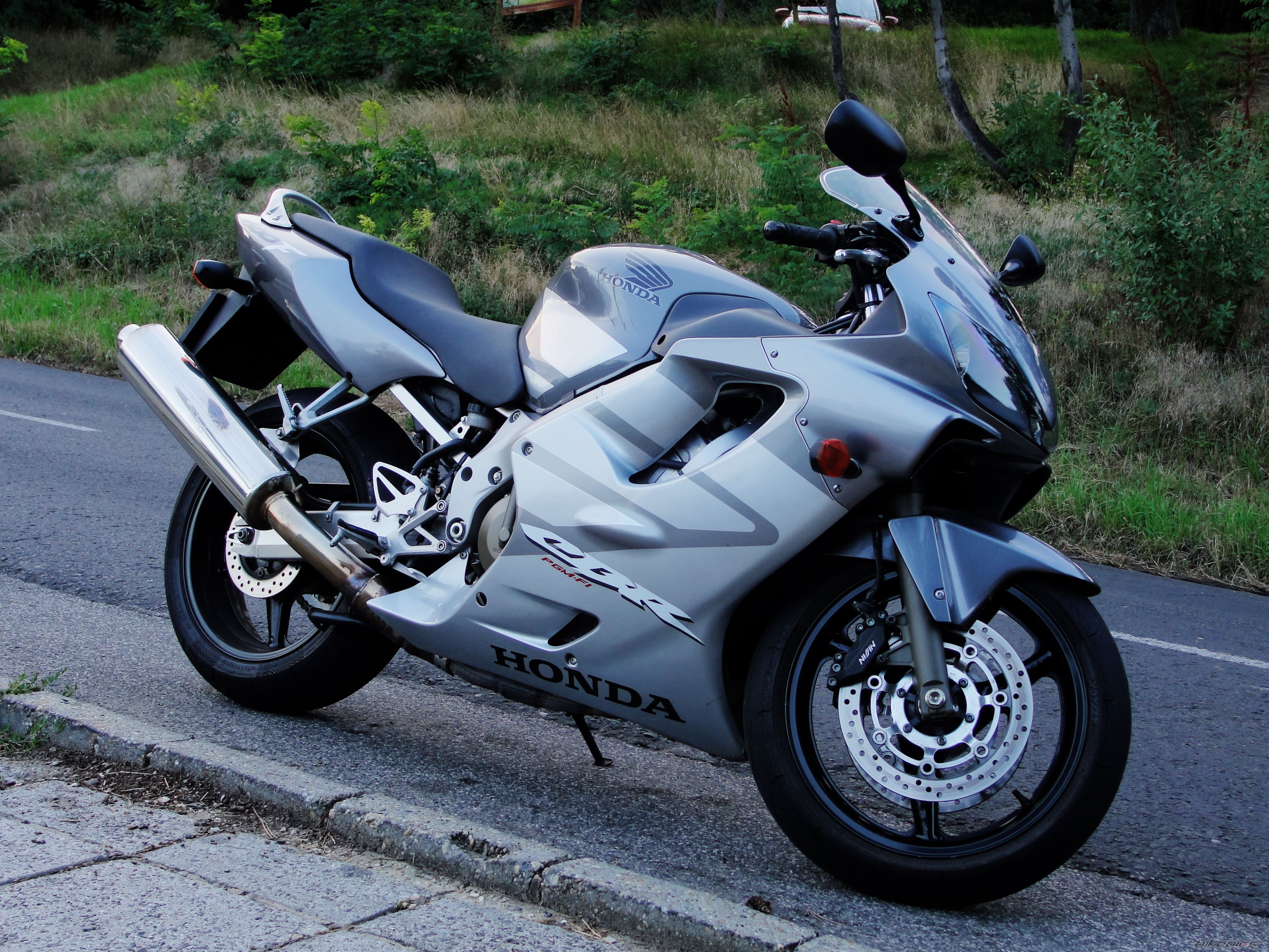 Photo 2347915