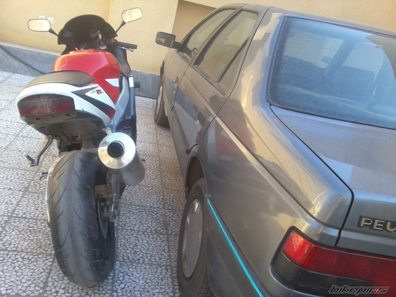 Photo 2347977