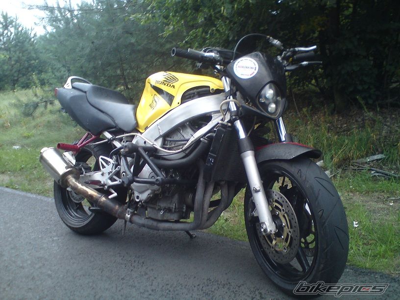 Photo 2348083