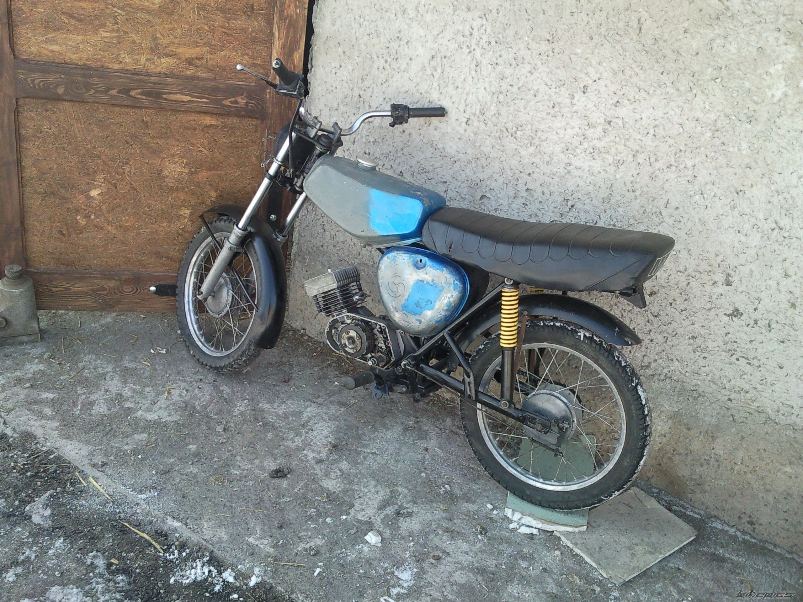 Photo 2348095