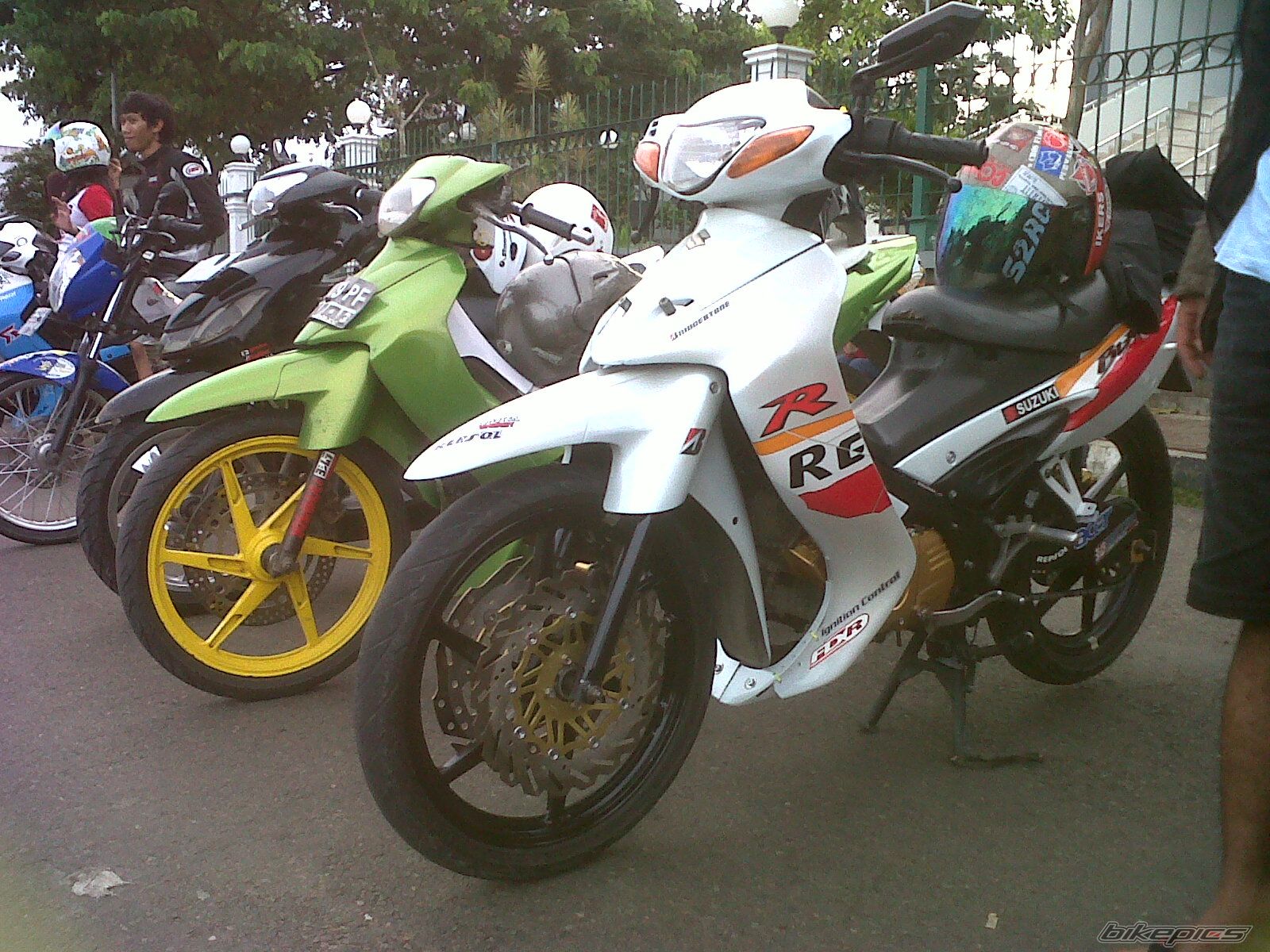 Photo 2348160