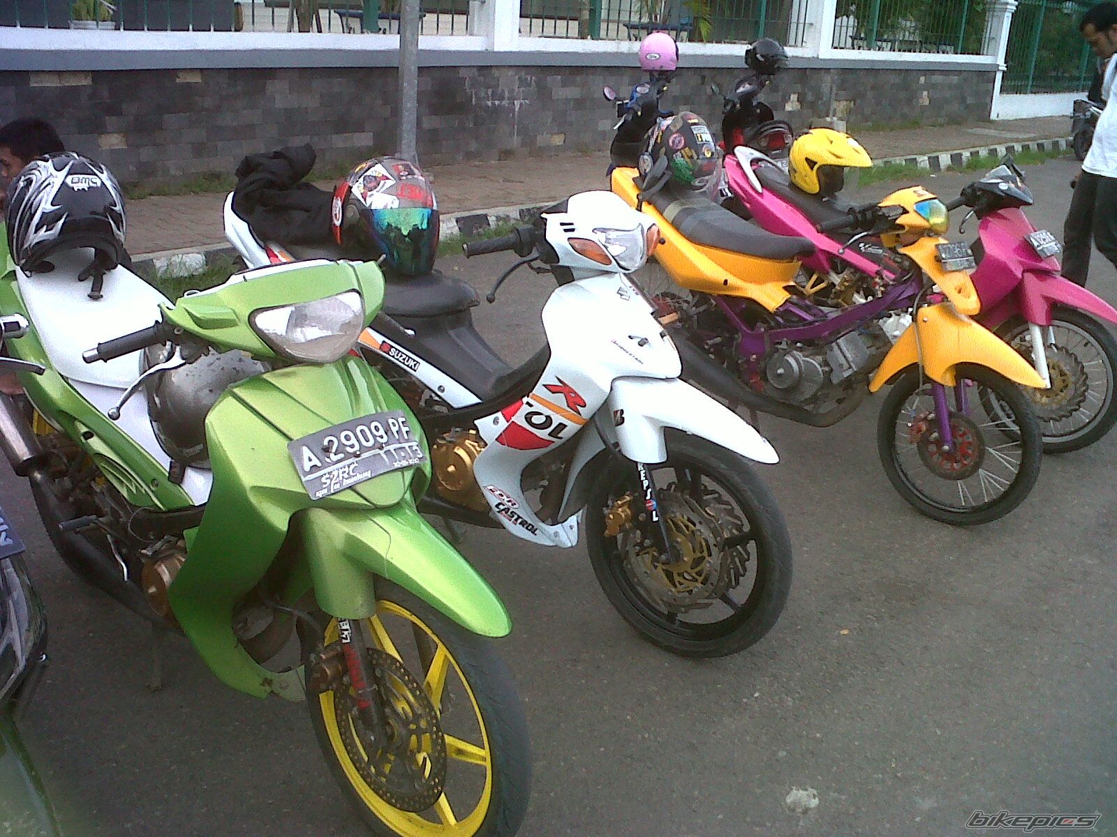 Photo 2348161