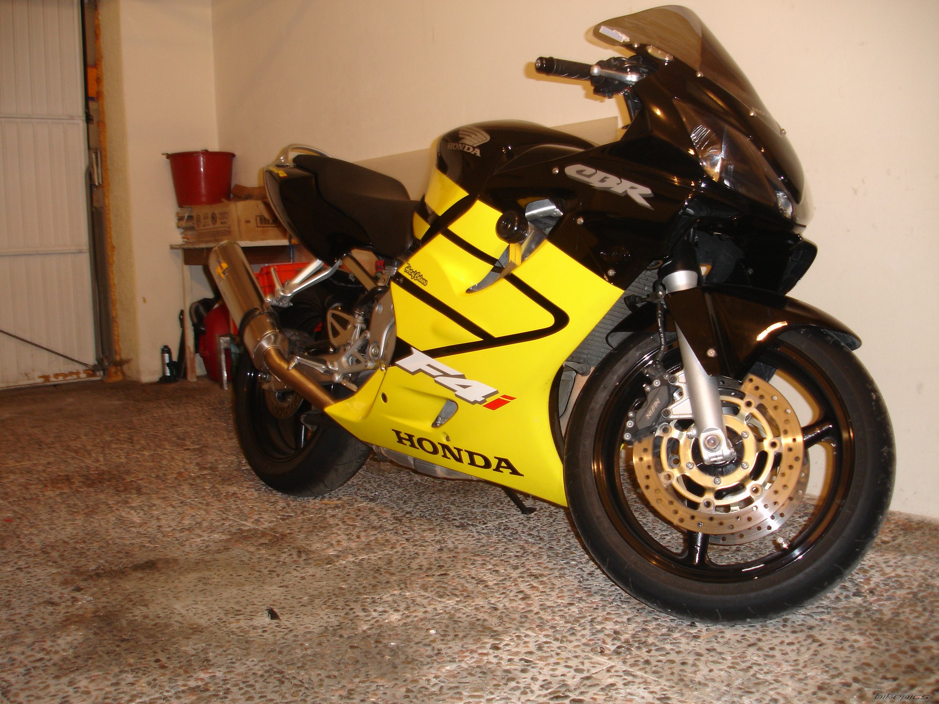 Photo 2348204