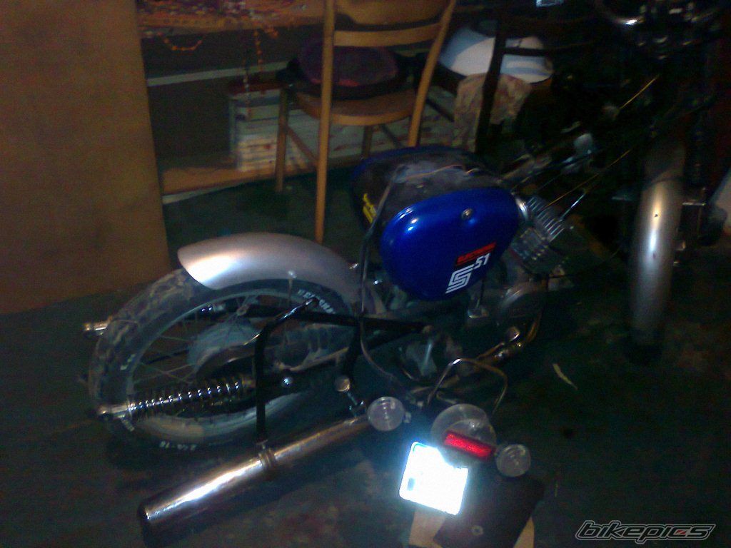 Photo 2348276