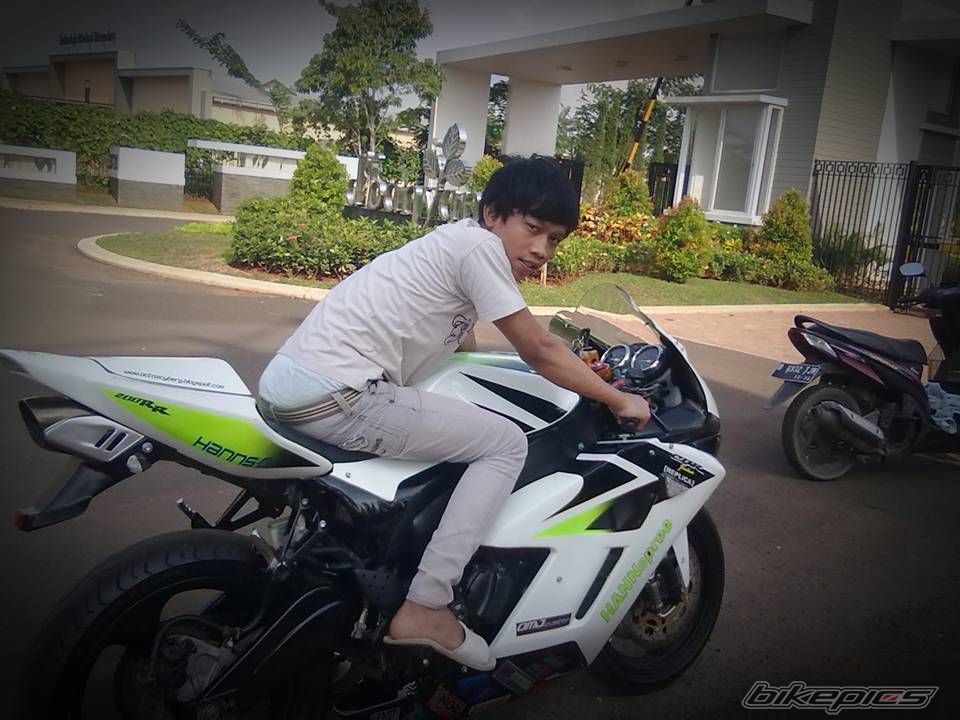 Bike Photo 2348469