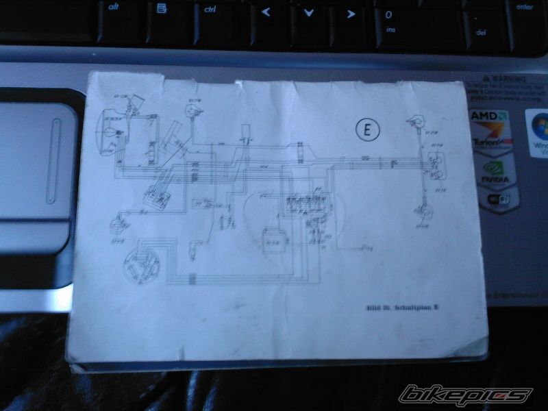 Photo 2348583