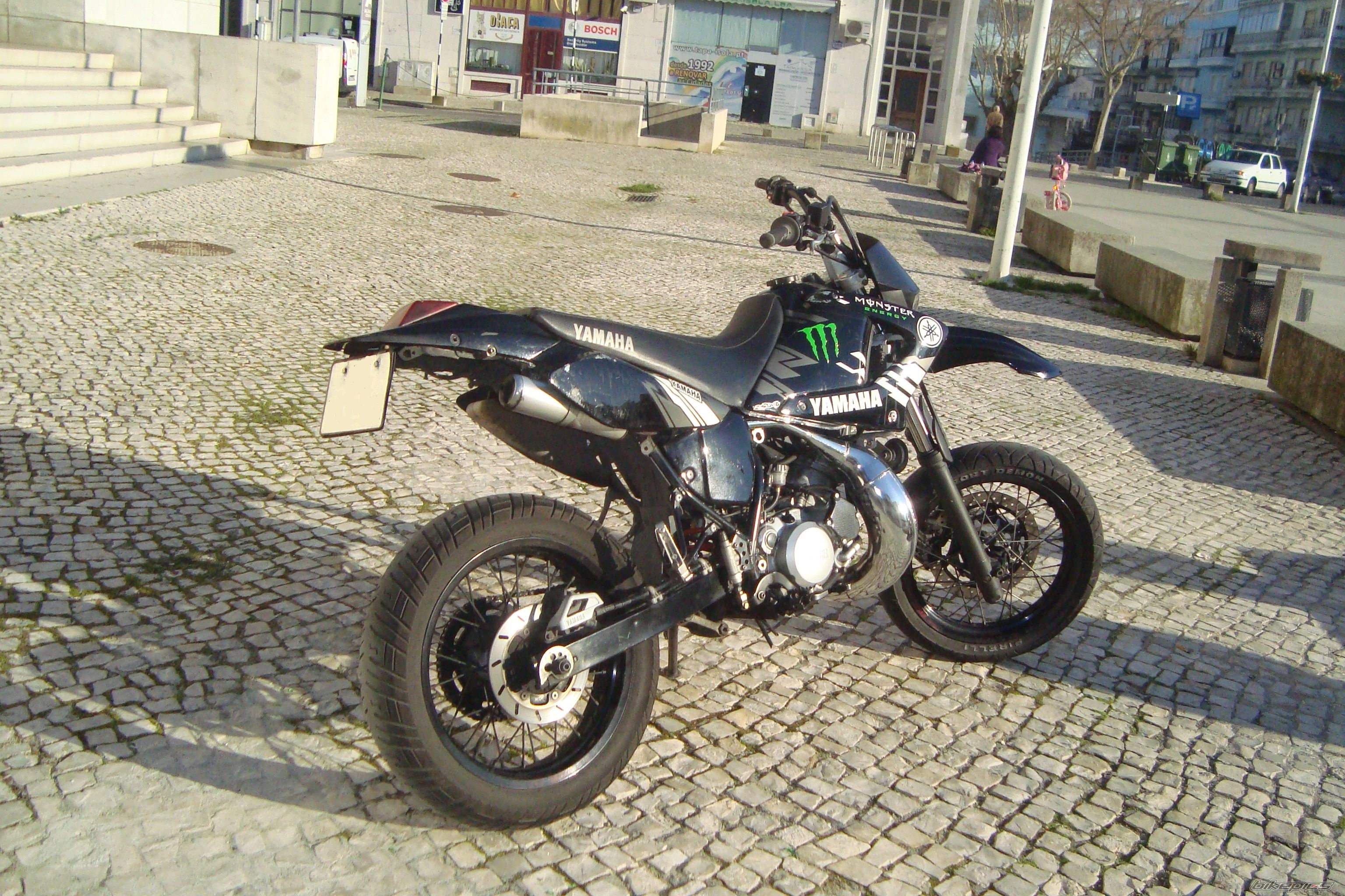 Photo 2348777