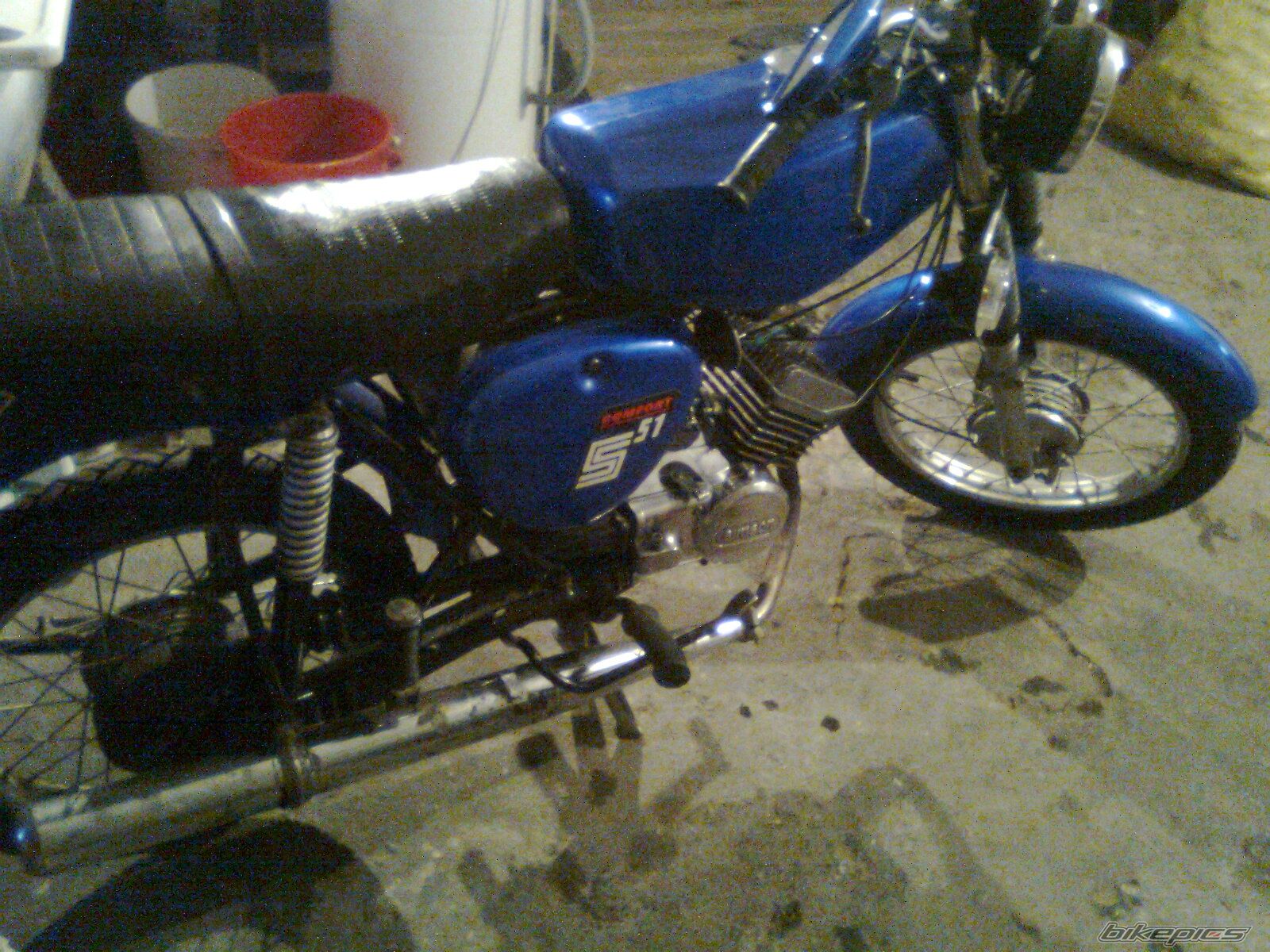 Photo 2349334