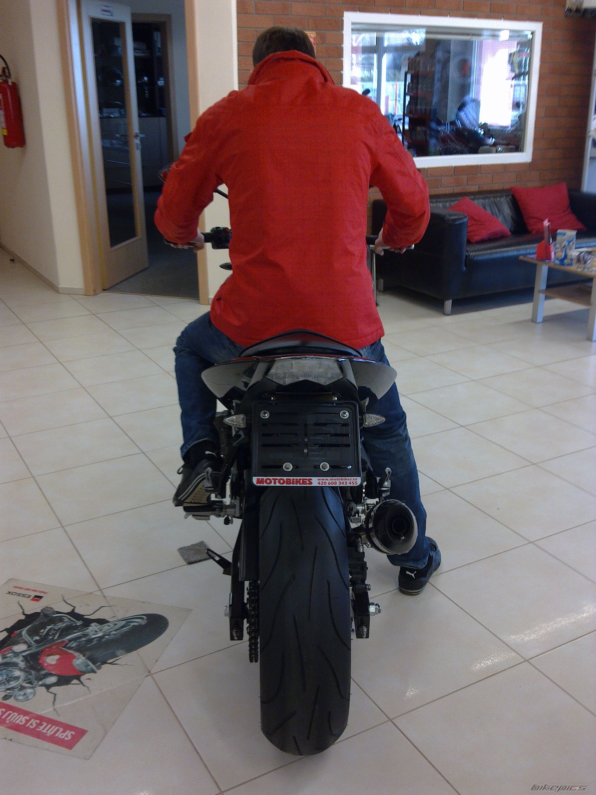 Photo 2349358