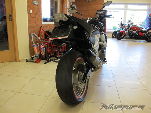 Photo 2349433