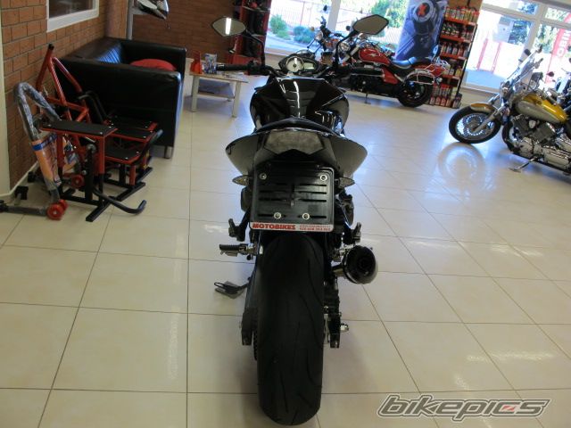 Photo 2349440