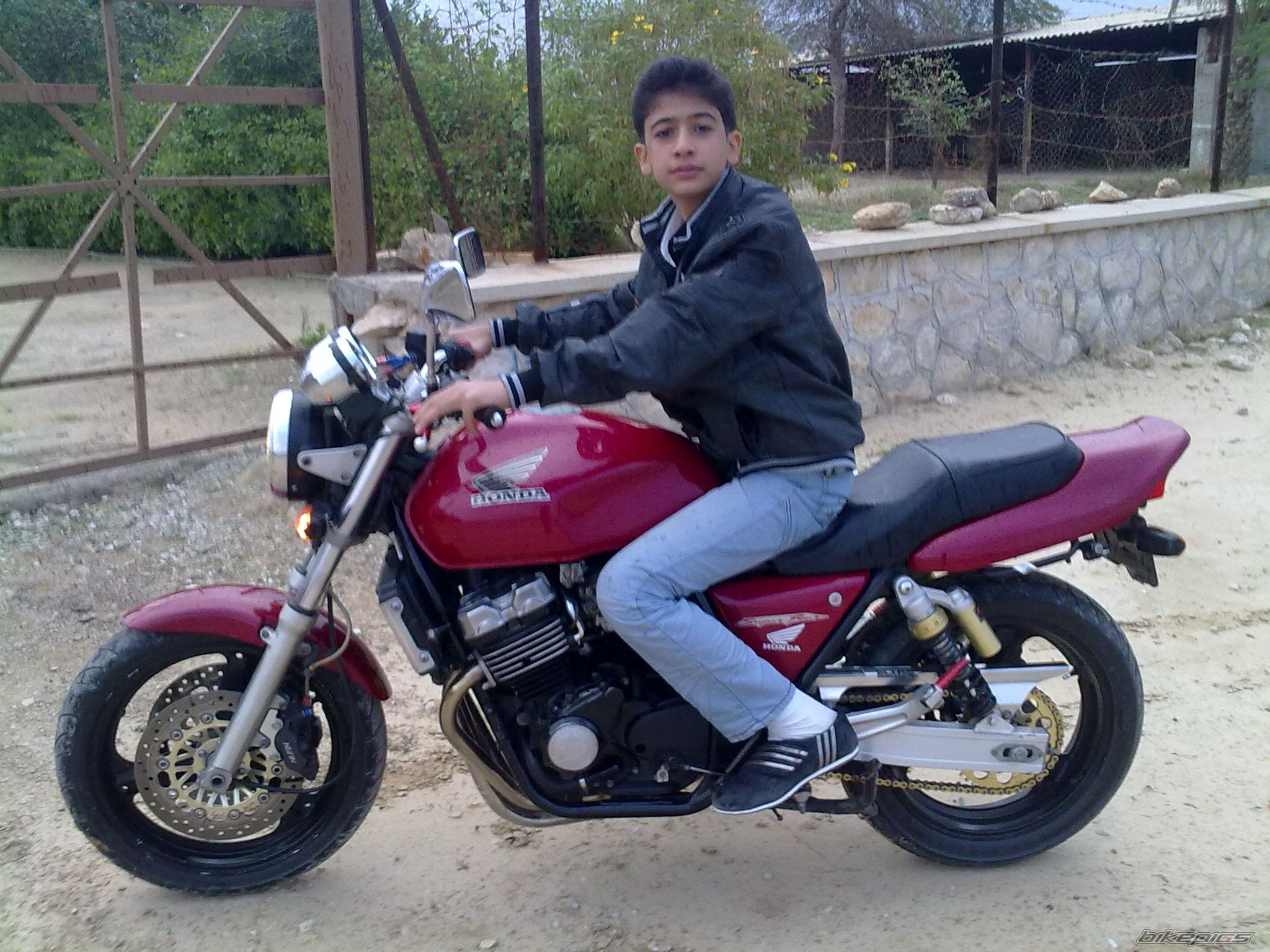 Photo 2349509
