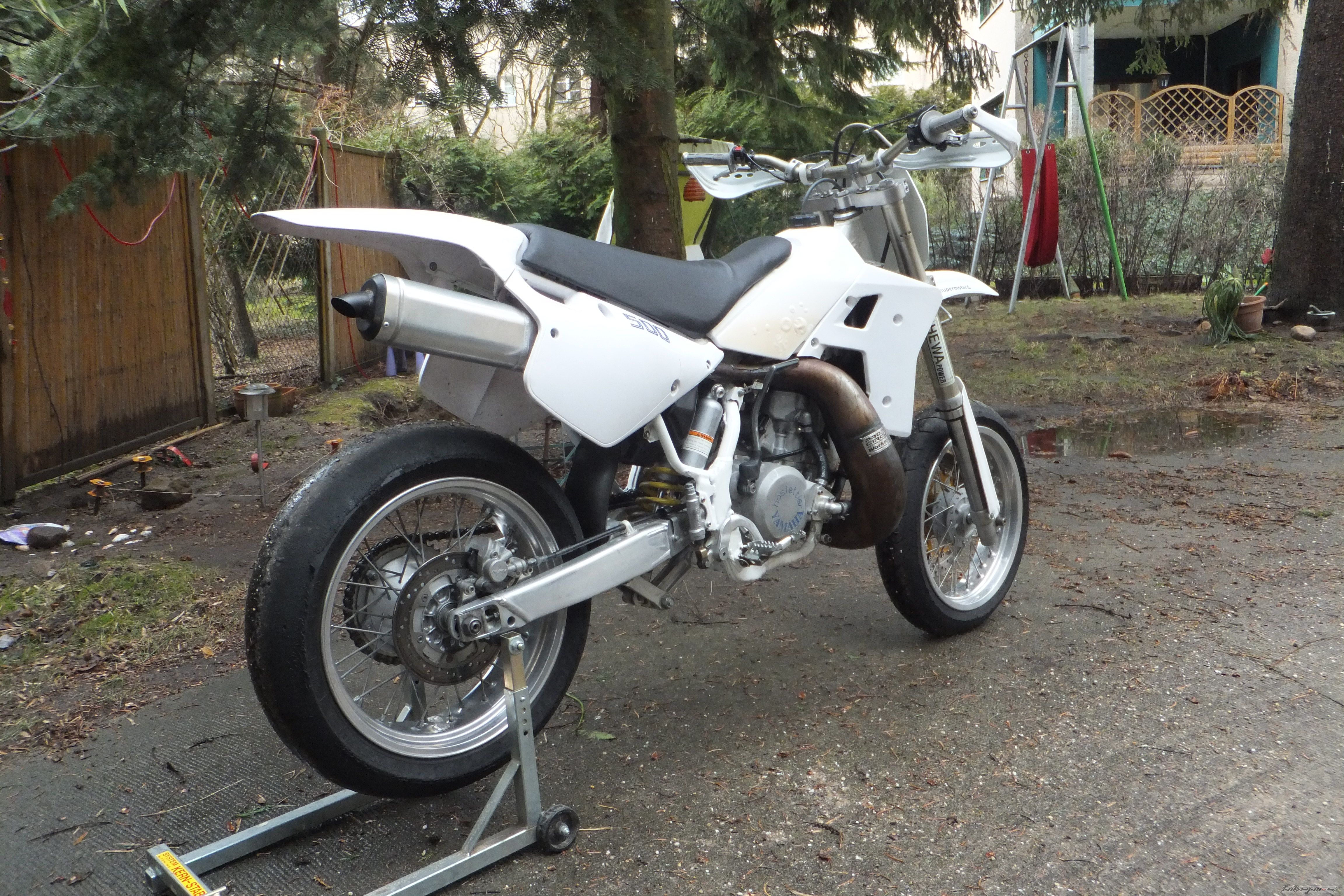 Photo 2349665