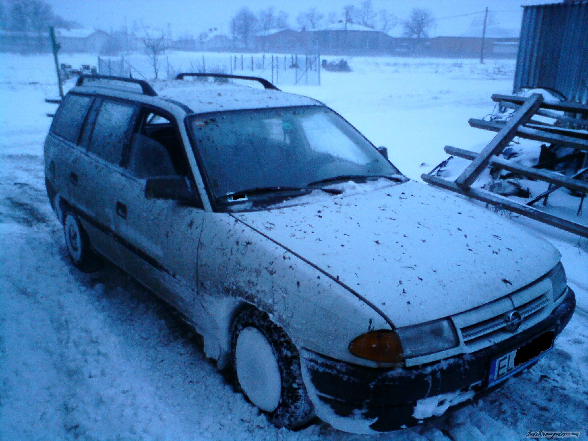 Photo 2349902