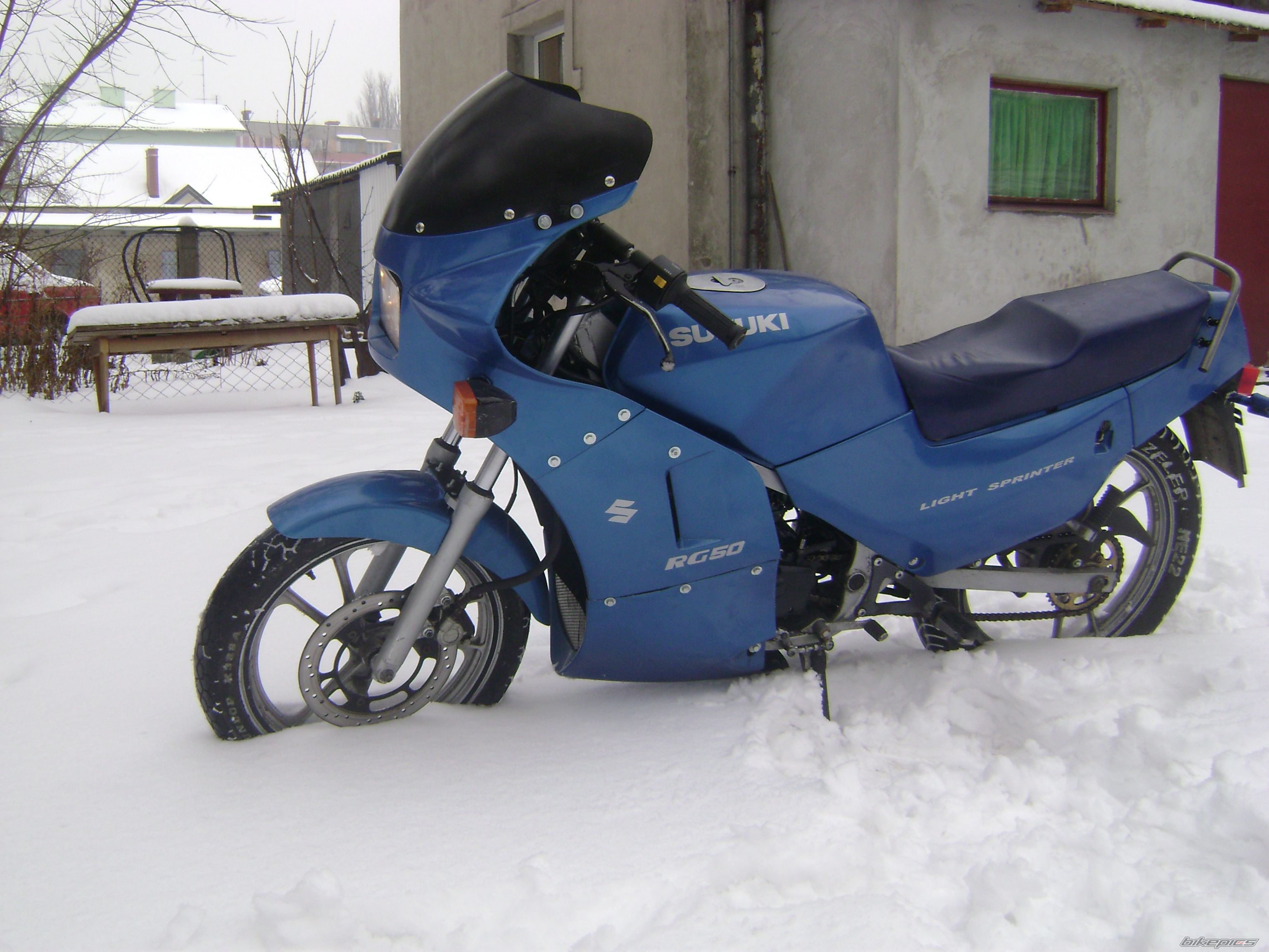 Photo 2349959