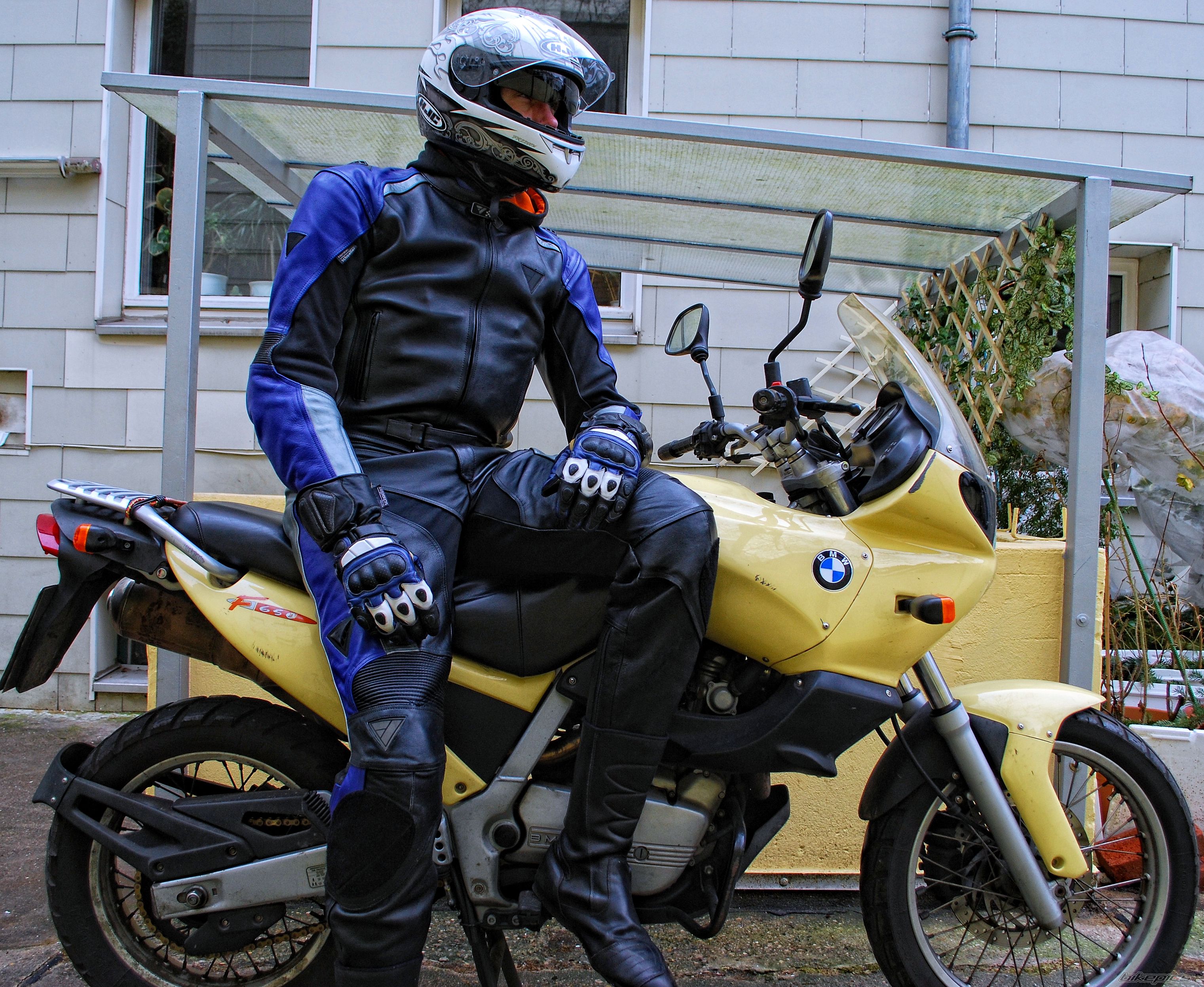 Photo 2350360