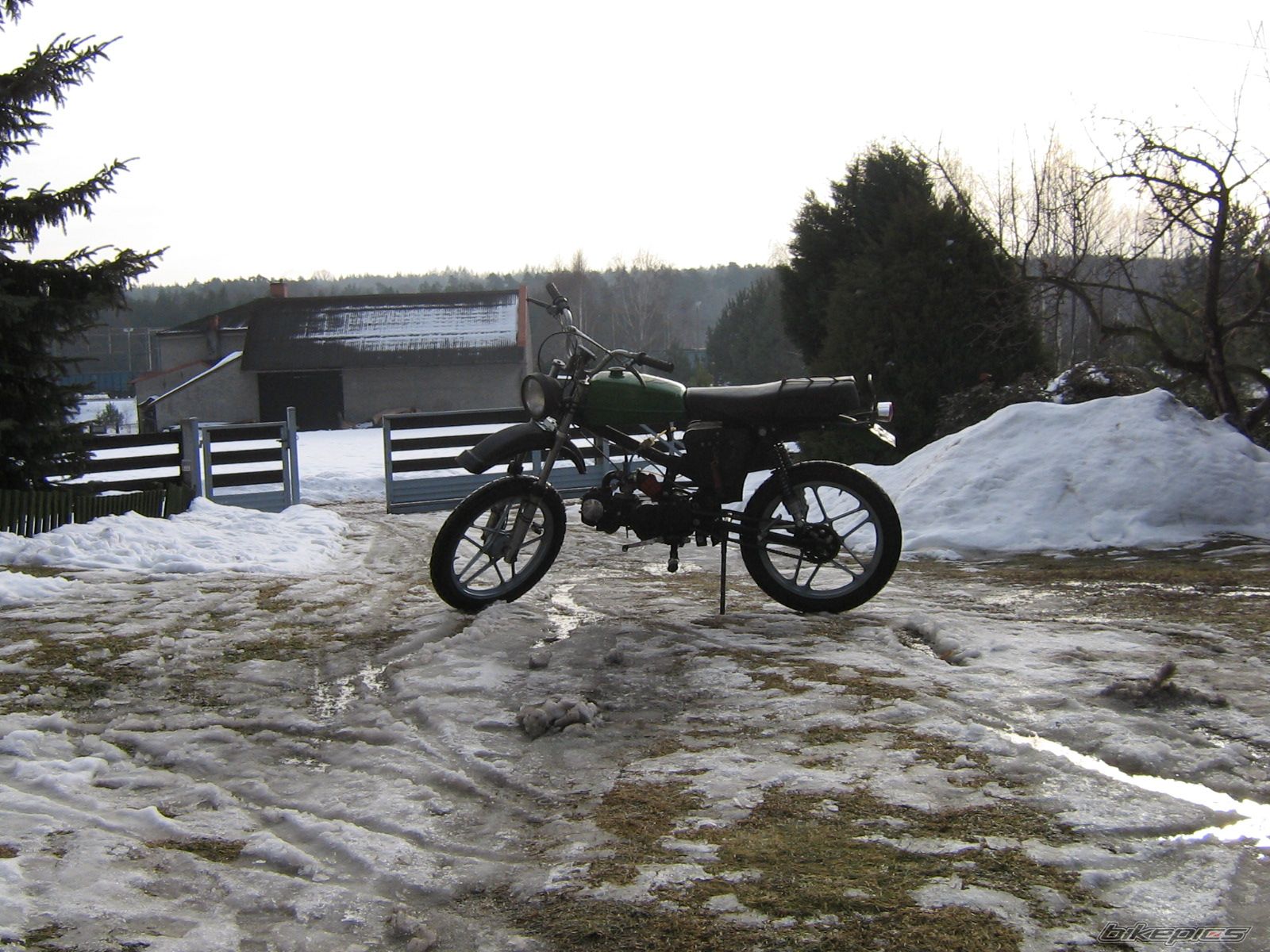 Photo 2350366