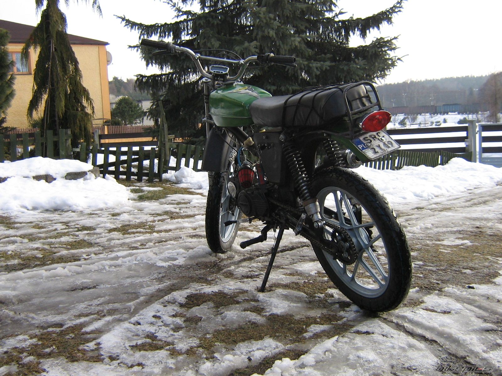 Photo 2350383