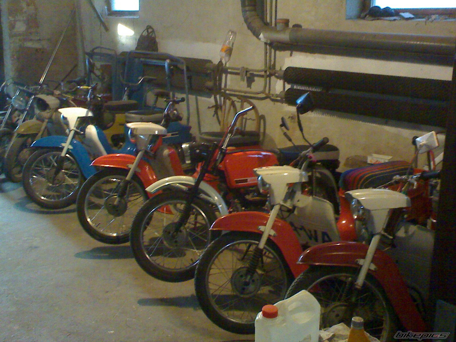 Photo 2350431