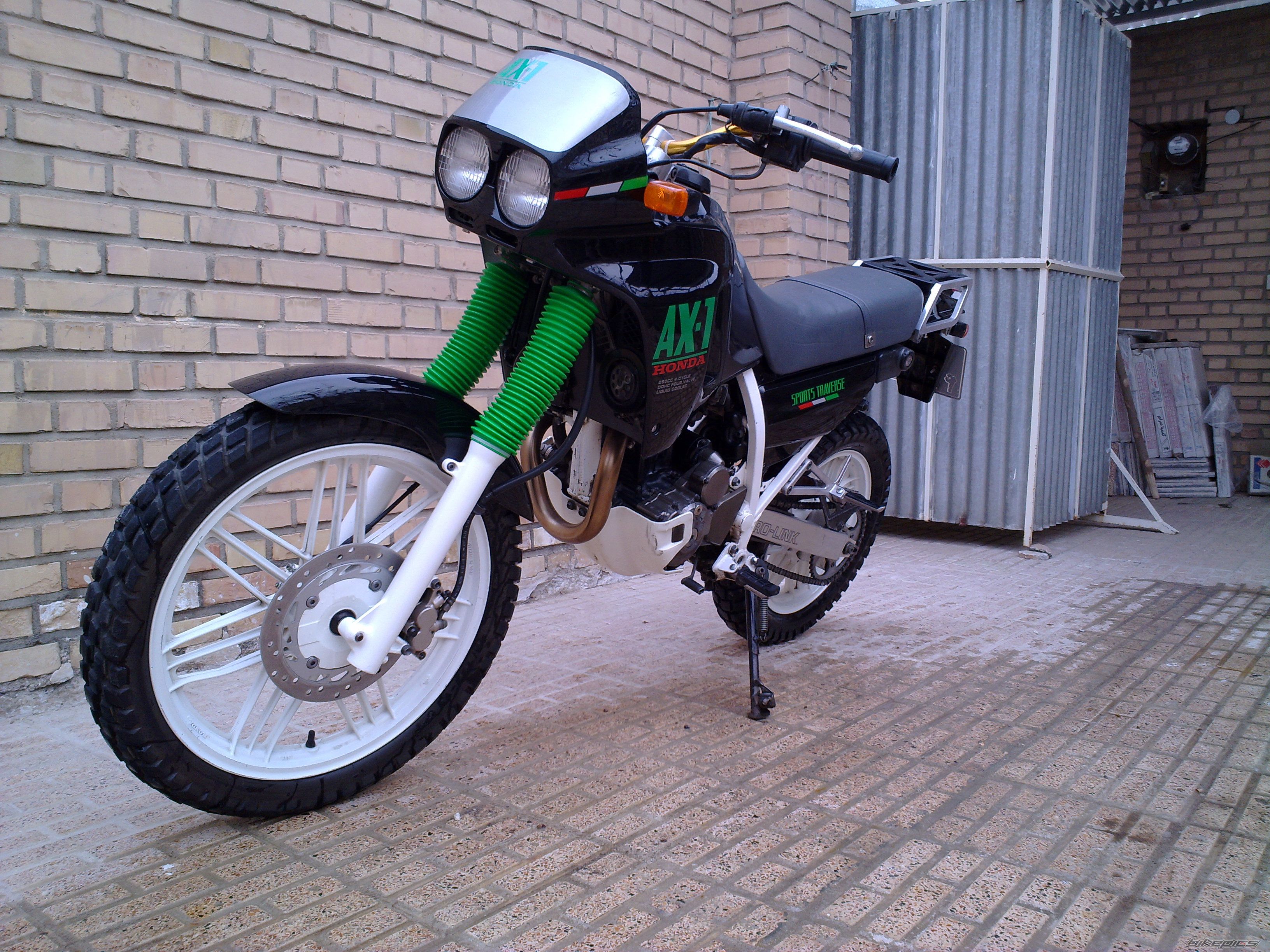 Photo 2350476