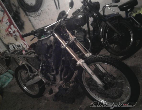 Photo 2350576