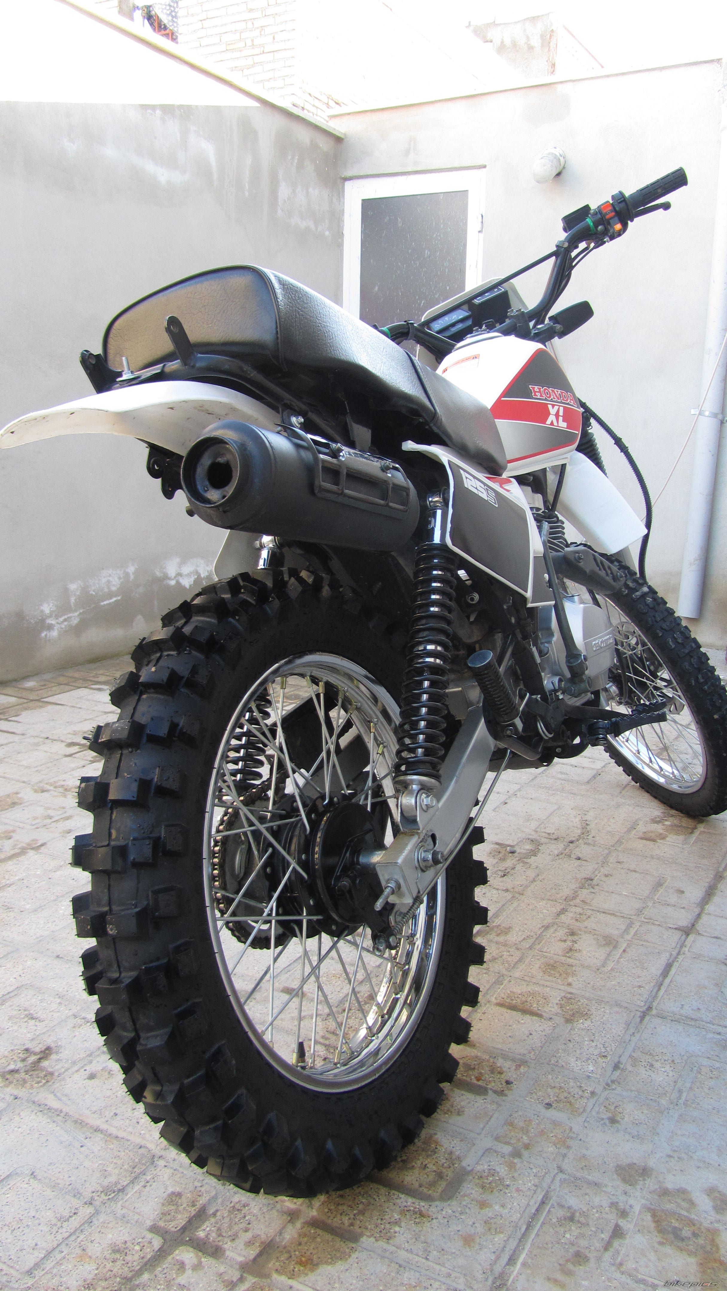 Photo 2350769